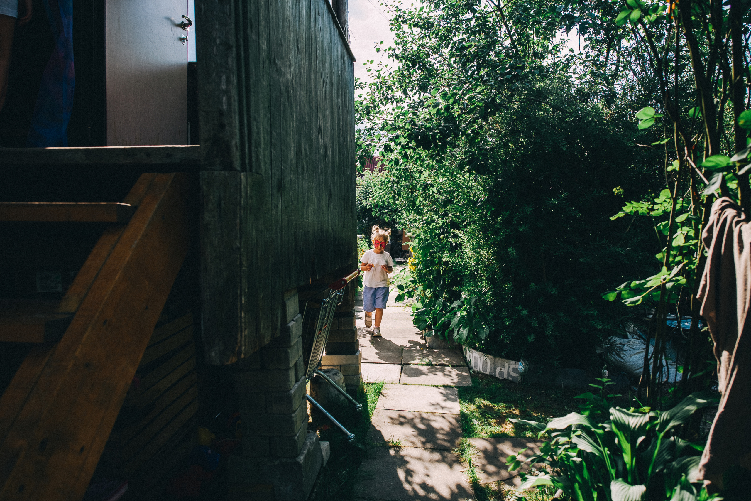 Ульяше 5 лет. Дачный деньрожденский день. Семейный фотограф, фотограф родов, репортажей фотограф в Санкт-Петербу