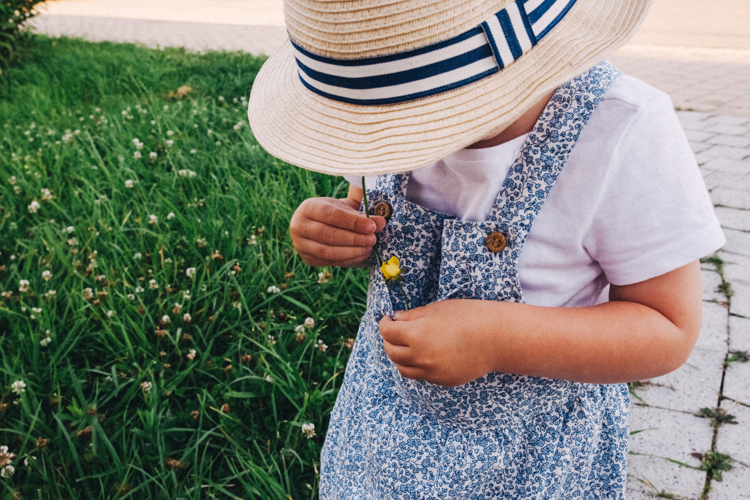 Вася, Маша, Соня. Отпуск в Адлере. Семейный фотограф, фотограф родов, репортажей фотограф в Санкт-Петербу