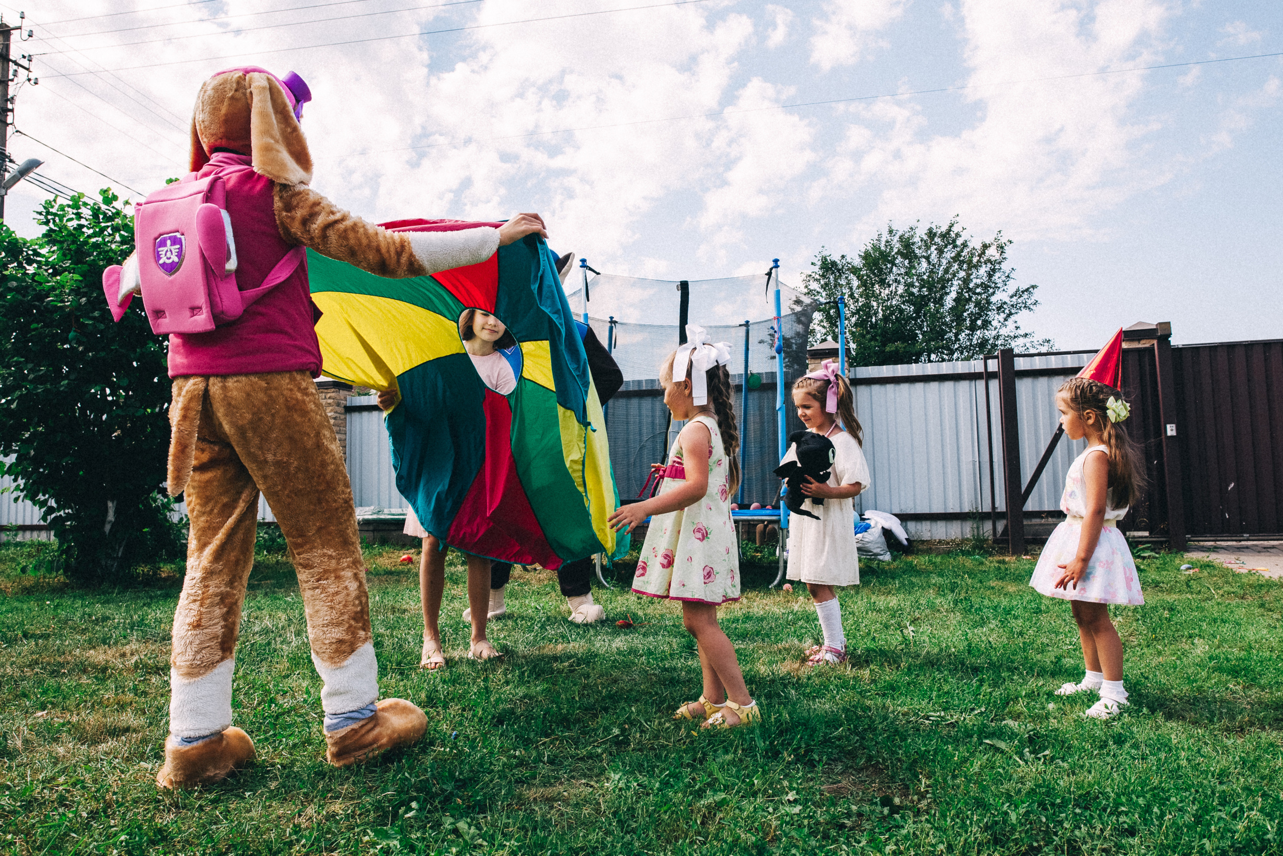Есении 5 лет. ДР на даче. Семейный фотограф, фотограф родов, репортажей фотограф в Санкт-Петербу