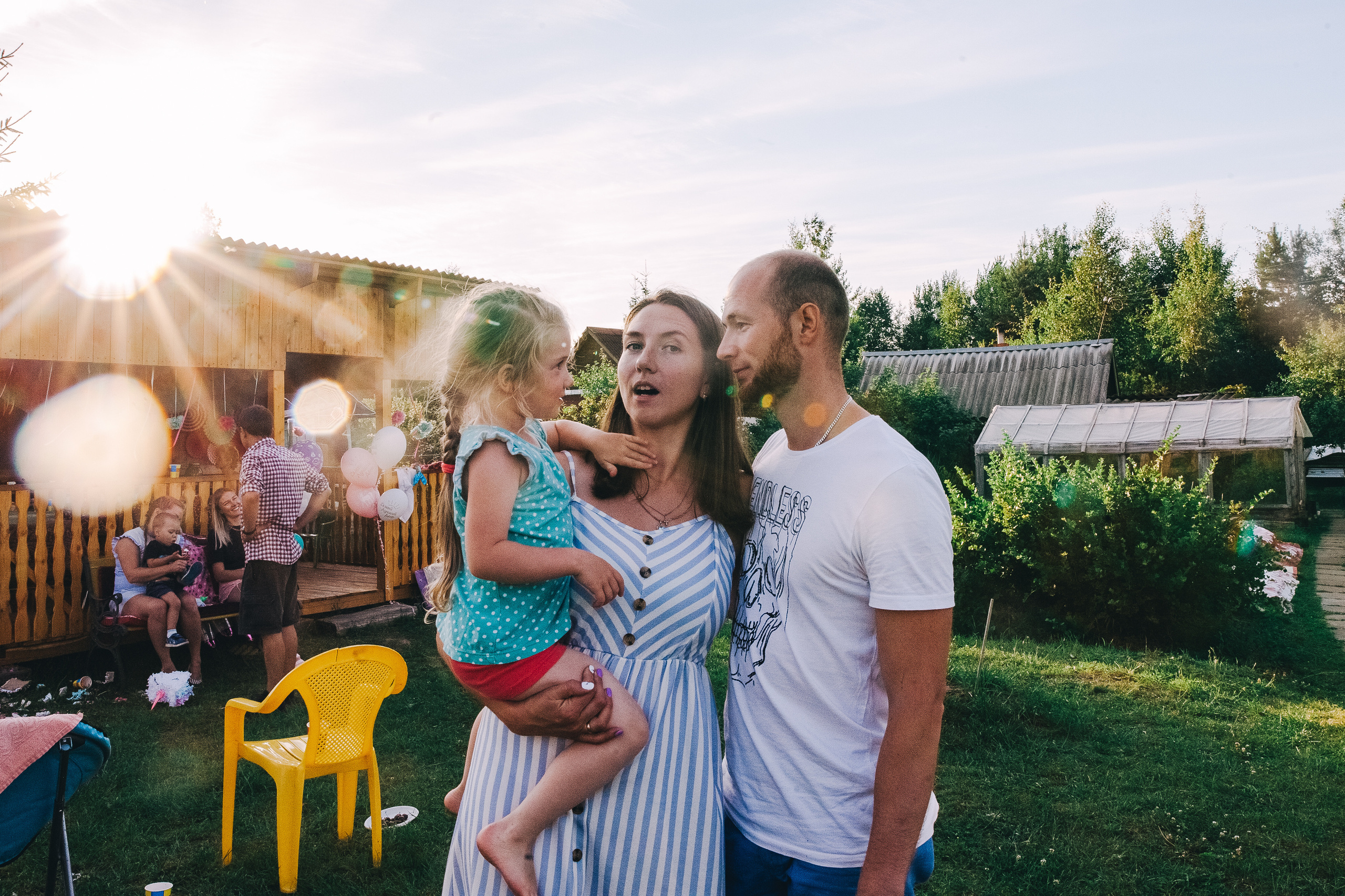 Ульяше 5 лет. Дачный деньрожденский день. Семейный фотограф, фотограф родов, репортажей фотограф в Санкт-Петербу