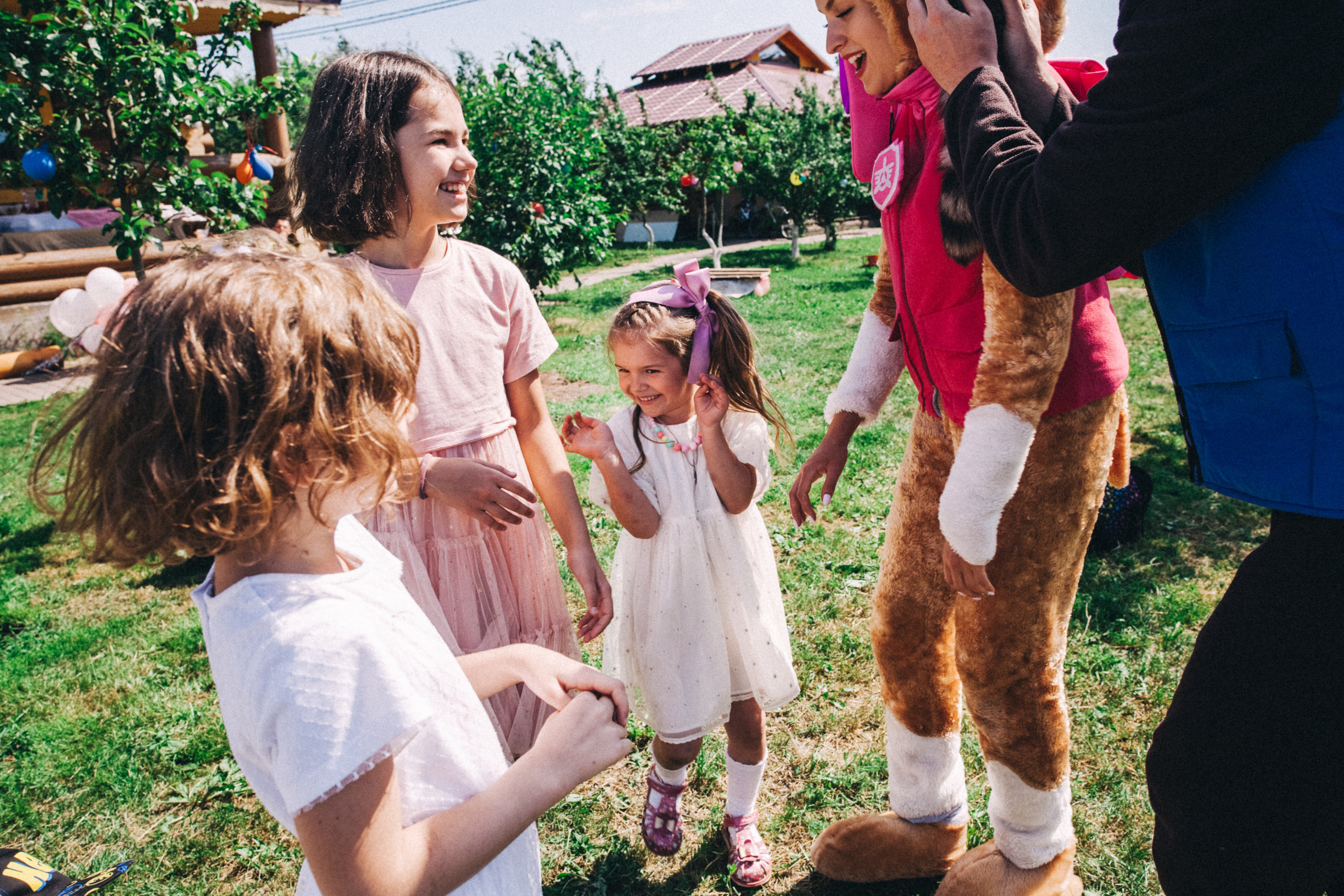 Есении 5 лет. ДР на даче. Семейный фотограф, фотограф родов, репортажей фотограф в Санкт-Петербу