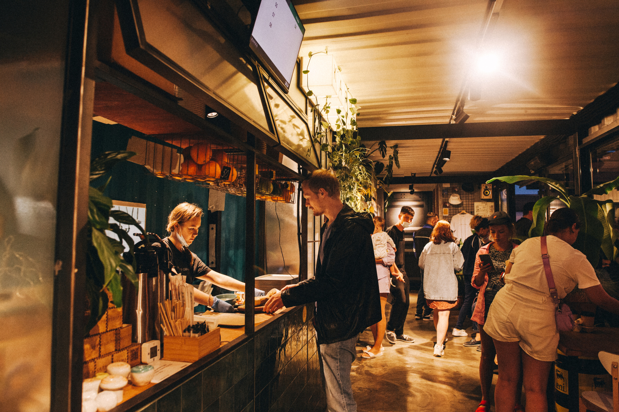 Вася, Маша, Соня. Отпуск в Адлере. Семейный фотограф, фотограф родов, репортажей фотограф в Санкт-Петербу