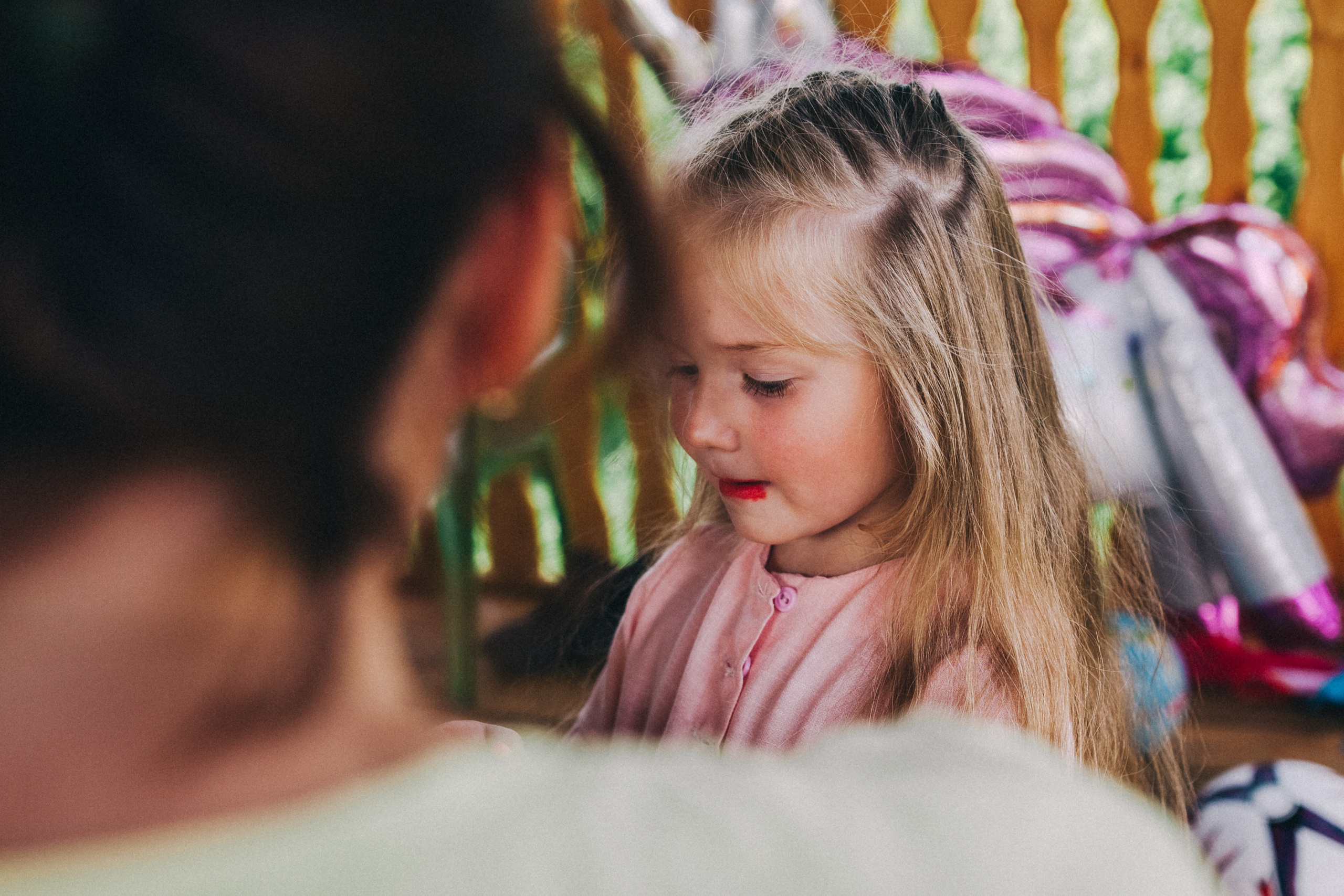 Ульяше 5 лет. Дачный деньрожденский день. Семейный фотограф, фотограф родов, репортажей фотограф в Санкт-Петербу