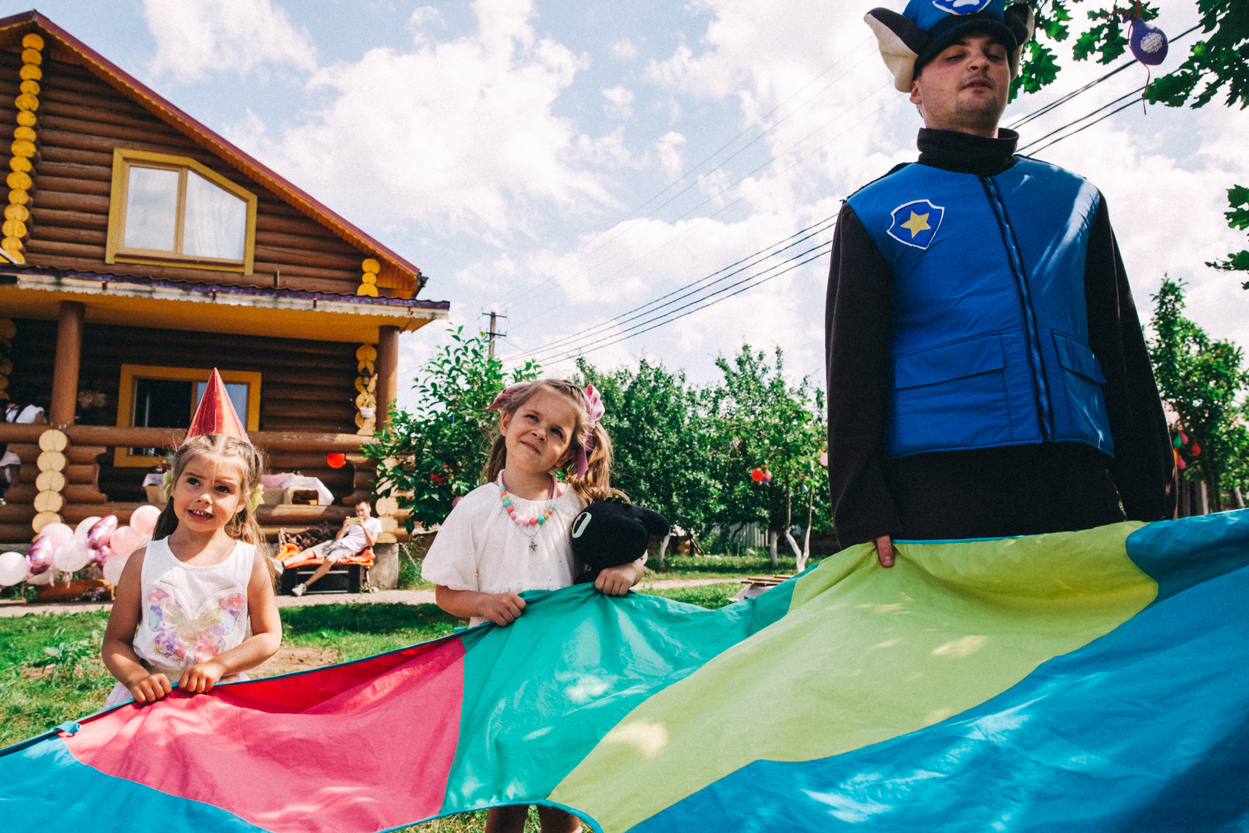 Есении 5 лет. ДР на даче. Семейный фотограф, фотограф родов, репортажей фотограф в Санкт-Петербу