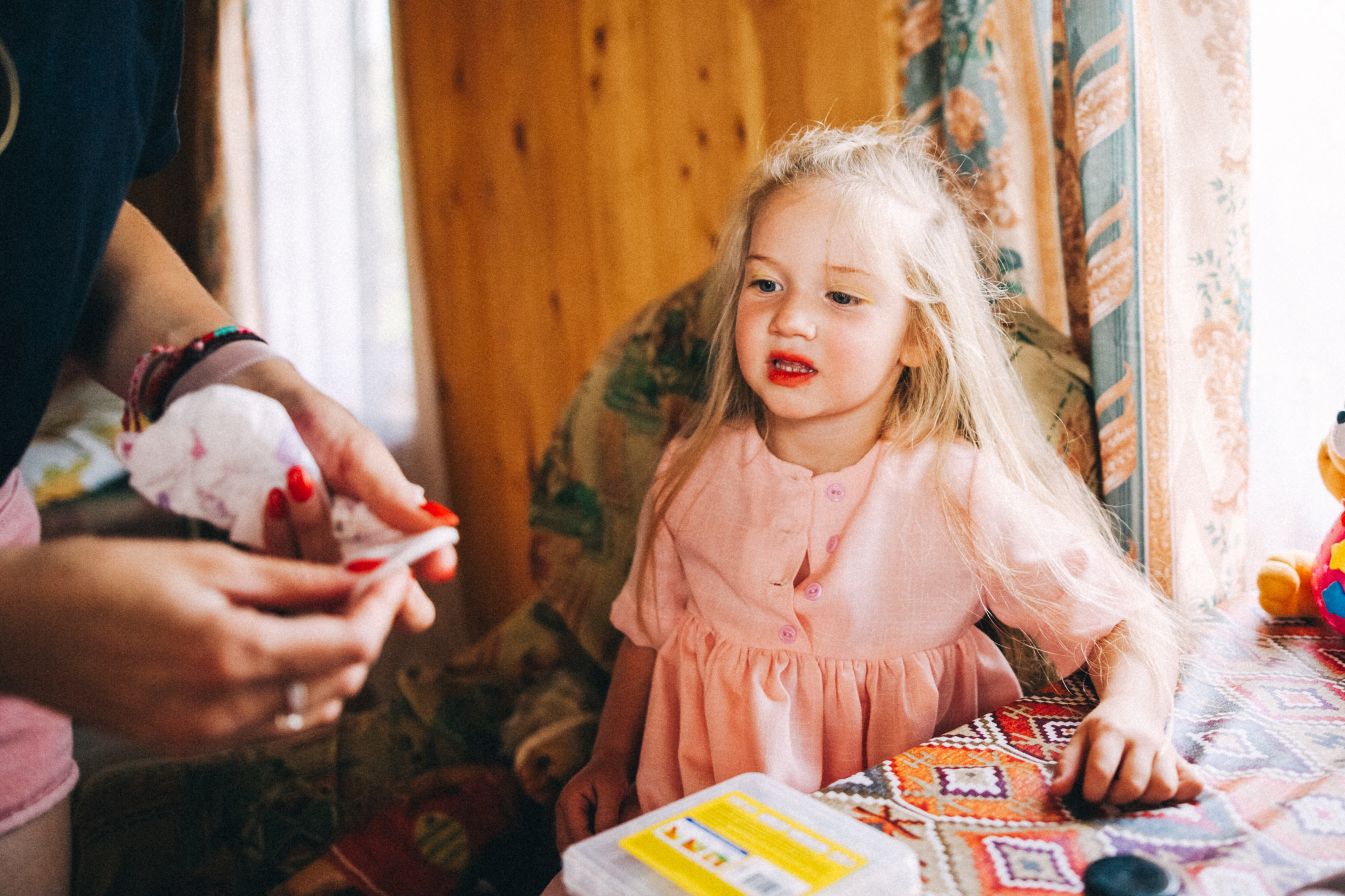 Ульяше 5 лет. Дачный деньрожденский день. Семейный фотограф, фотограф родов, репортажей фотограф в Санкт-Петербу
