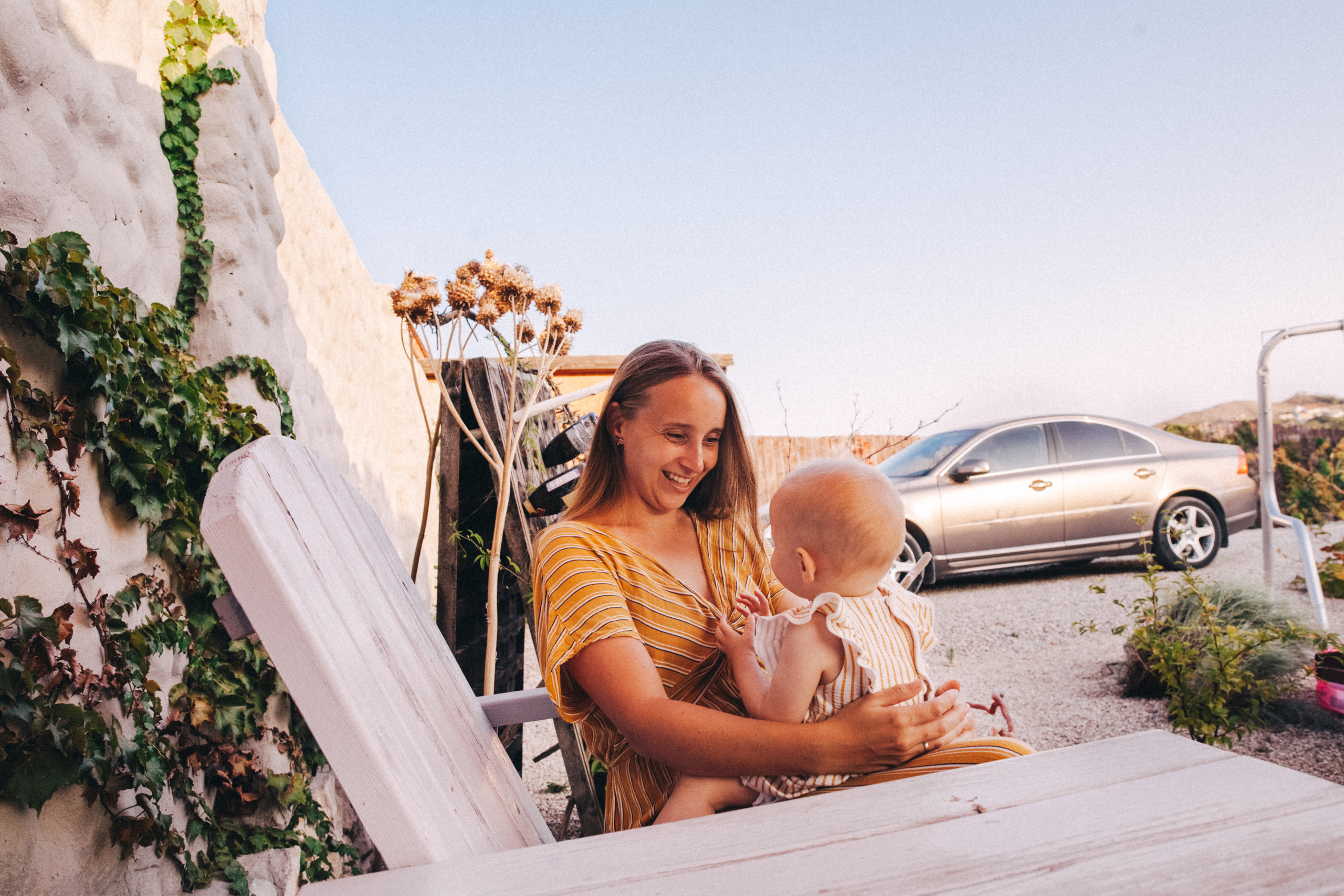 Маша и Соня. Отпуск в Крыму. Семейный фотограф, фотограф родов, репортажей фотограф в Санкт-Петербу