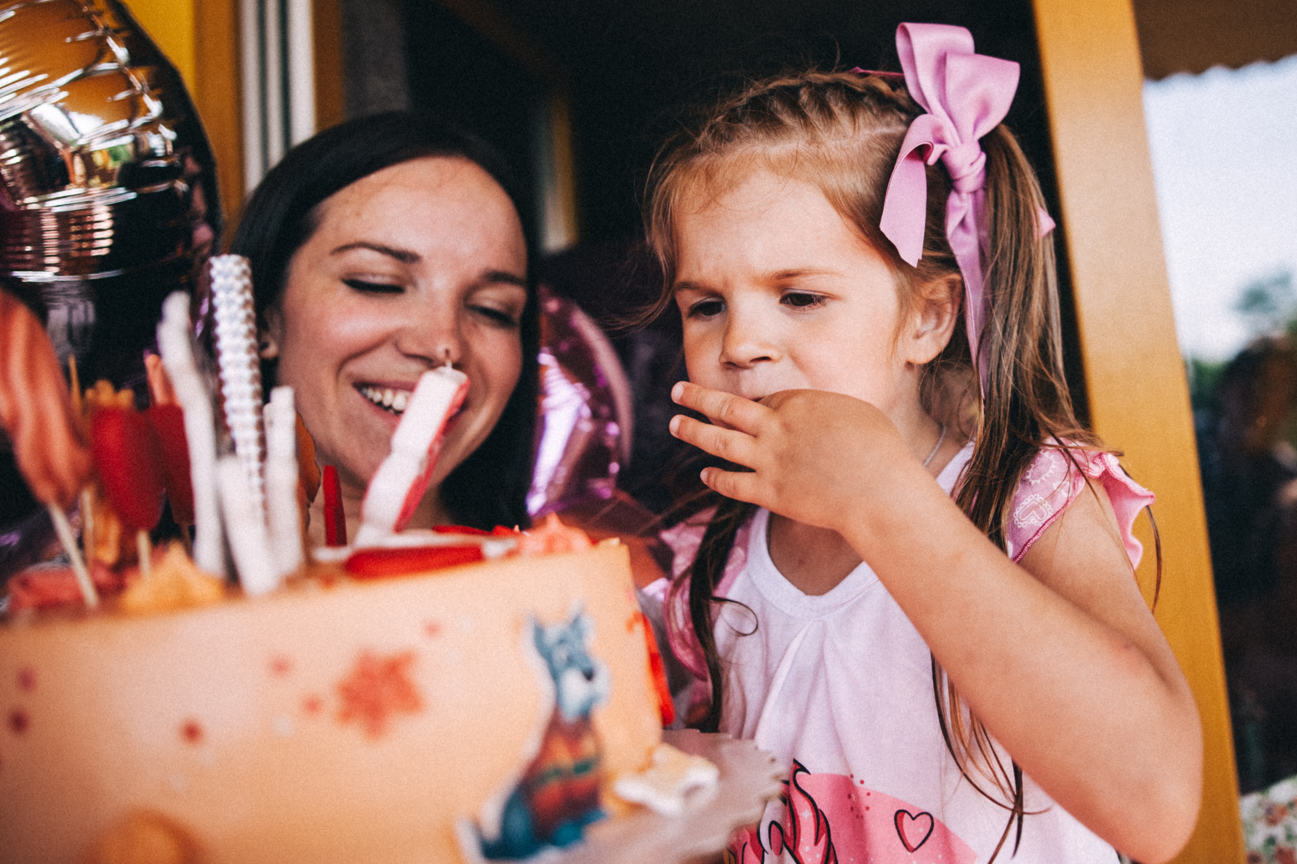 Есении 5 лет. ДР на даче. Семейный фотограф, фотограф родов, репортажей фотограф в Санкт-Петербу