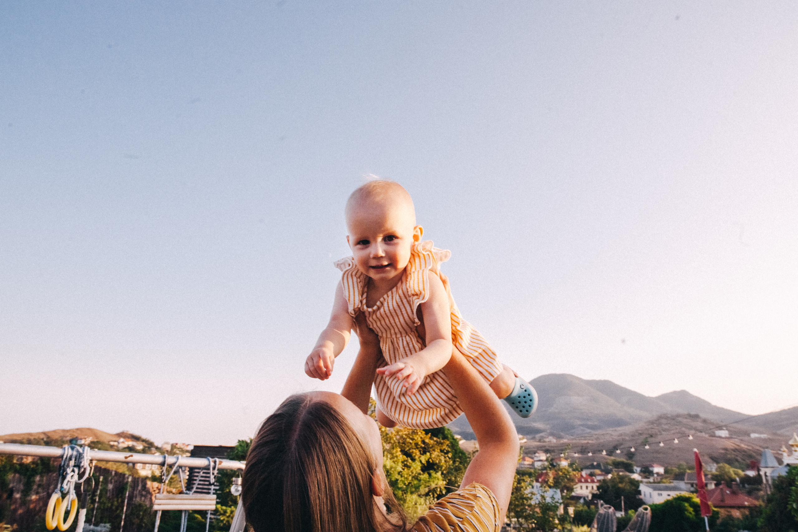 Маша и Соня. Отпуск в Крыму. Семейный фотограф, фотограф родов, репортажей фотограф в Санкт-Петербу