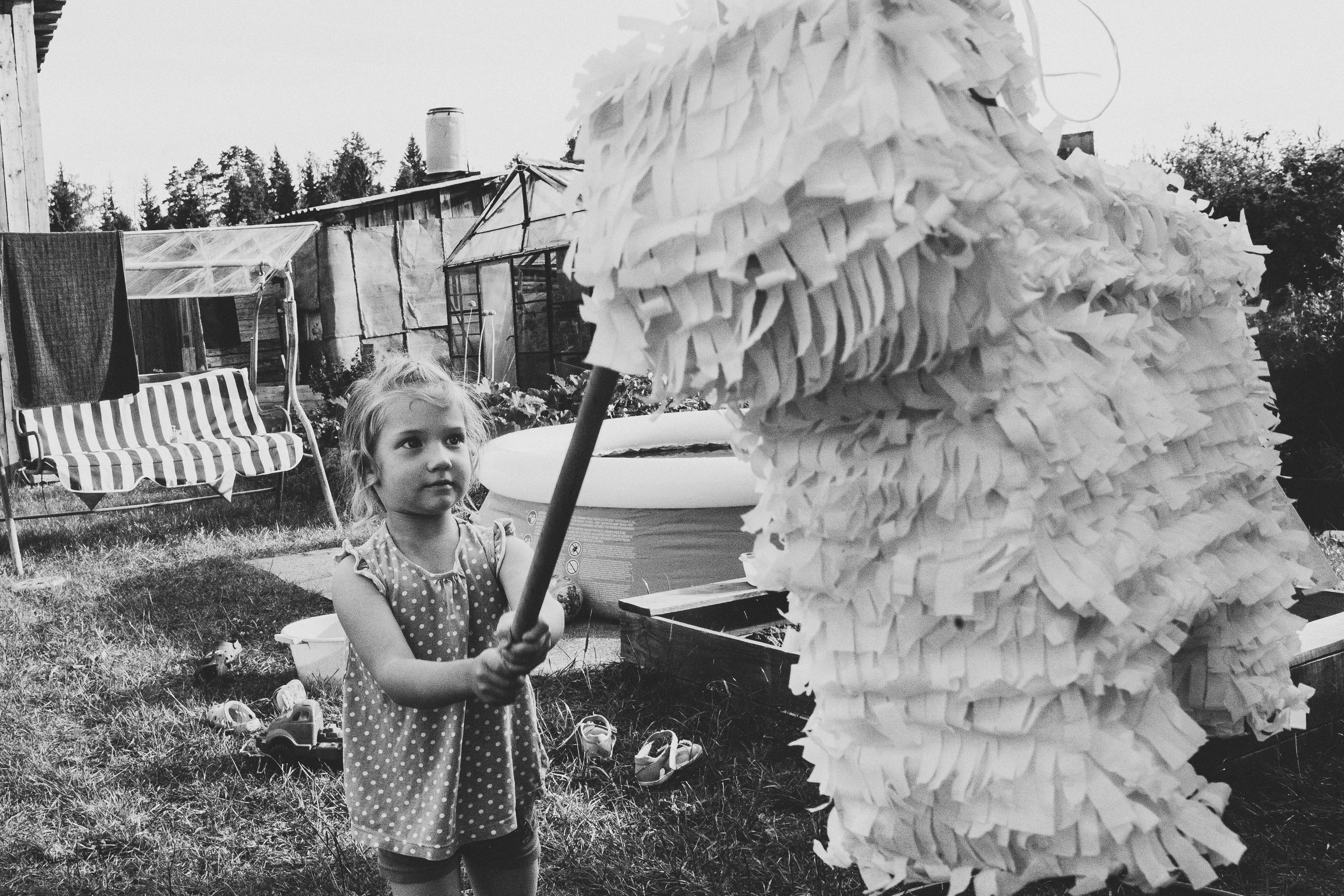 Ульяше 5 лет. Дачный деньрожденский день. Семейный фотограф, фотограф родов, репортажей фотограф в Санкт-Петербу