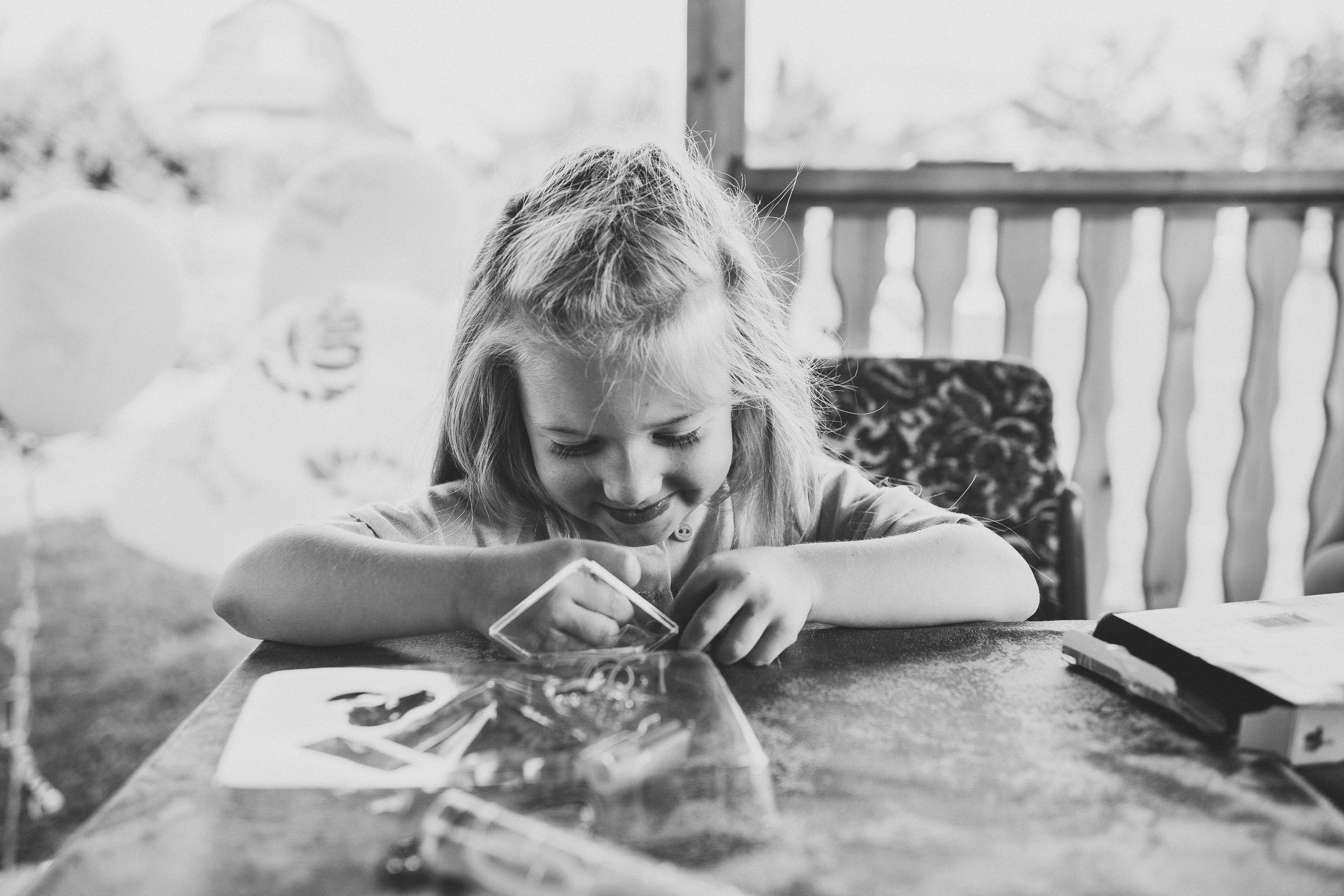Ульяше 5 лет. Дачный деньрожденский день. Семейный фотограф, фотограф родов, репортажей фотограф в Санкт-Петербу