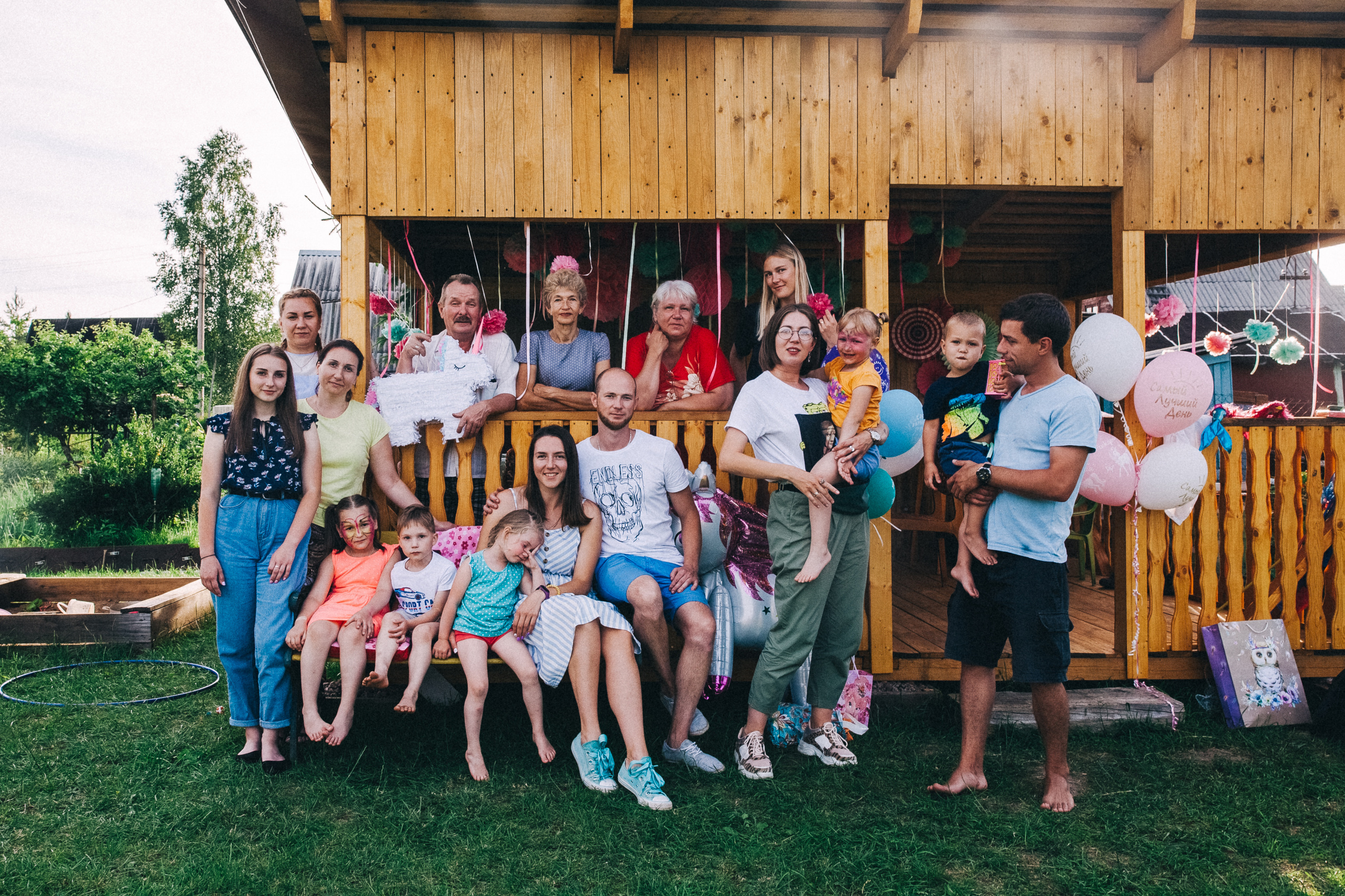 Ульяше 5 лет. Дачный деньрожденский день. Семейный фотограф, фотограф родов, репортажей фотограф в Санкт-Петербу