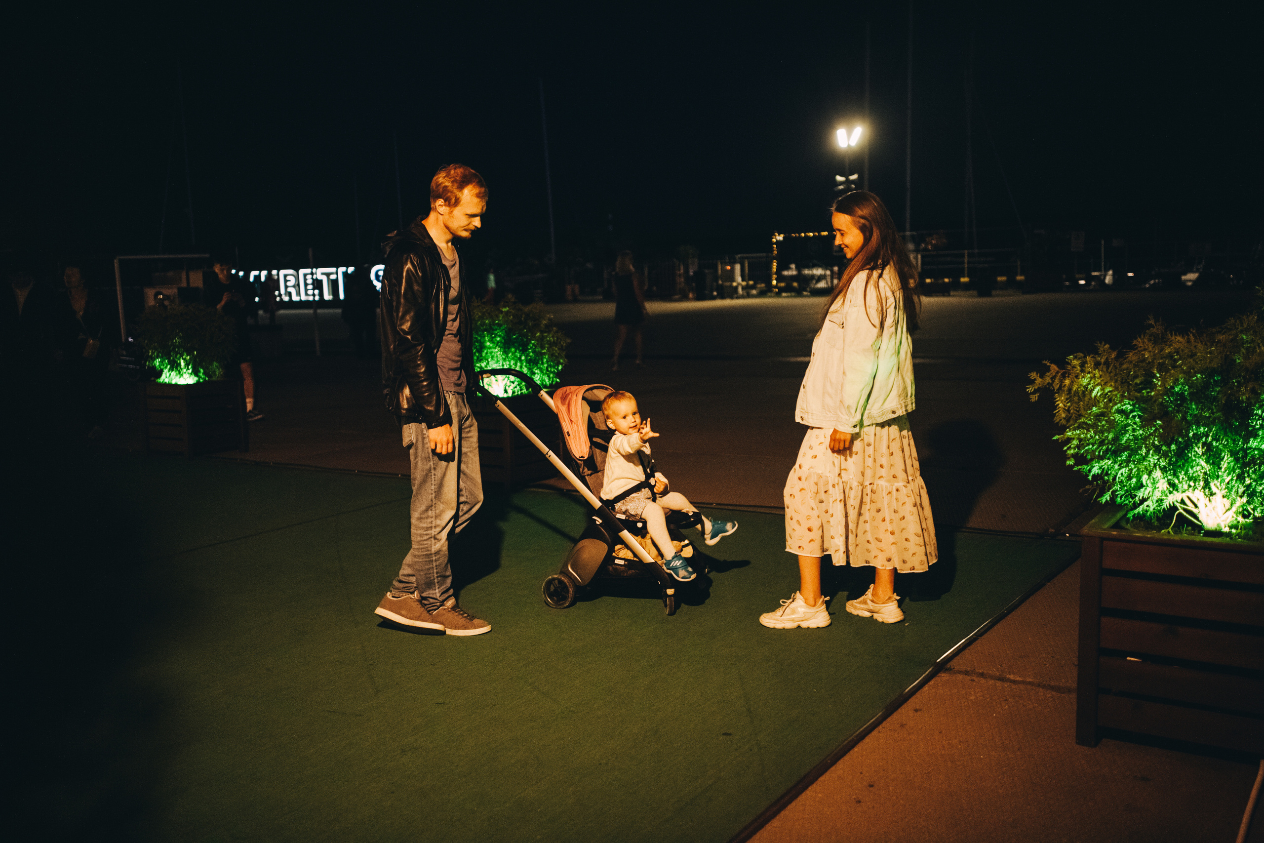 Вася, Маша, Соня. Отпуск в Адлере. Семейный фотограф, фотограф родов, репортажей фотограф в Санкт-Петербу