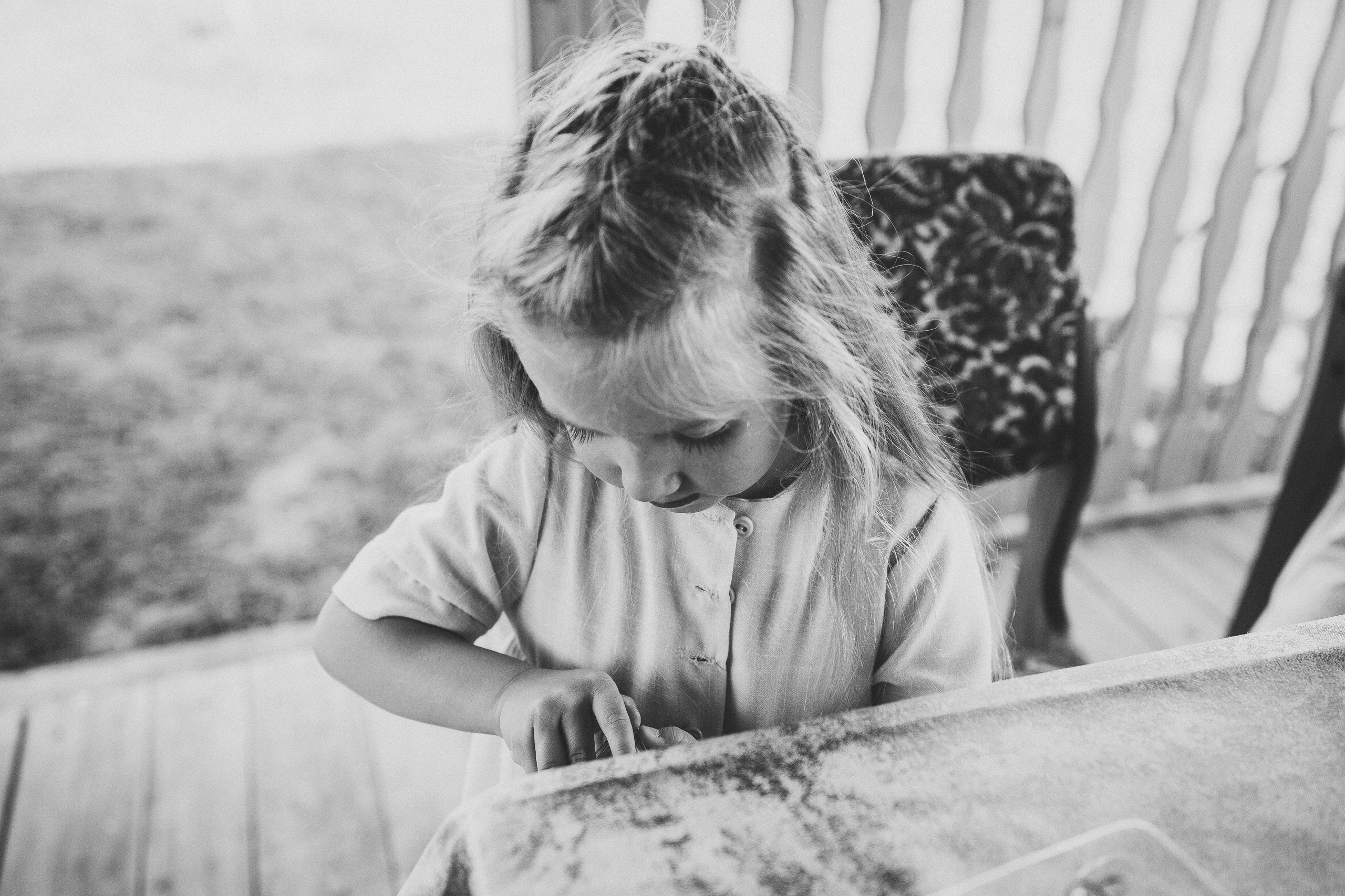 Ульяше 5 лет. Дачный деньрожденский день. Семейный фотограф, фотограф родов, репортажей фотограф в Санкт-Петербу