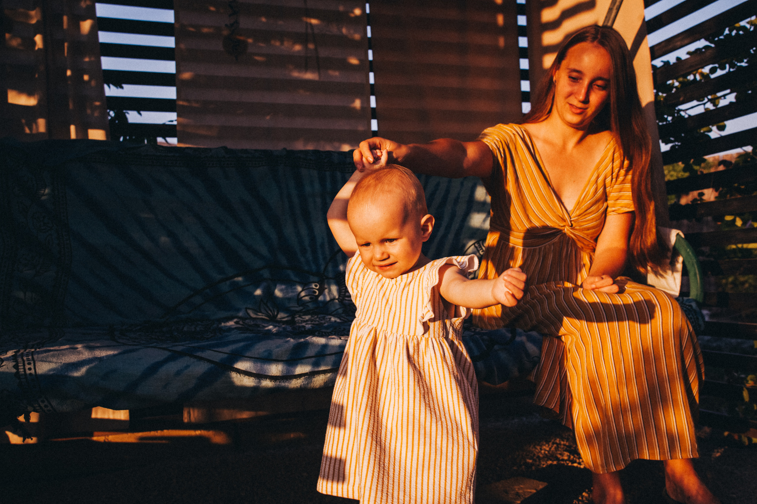 Маша и Соня. Отпуск в Крыму. Семейный фотограф, фотограф родов, репортажей фотограф в Санкт-Петербу