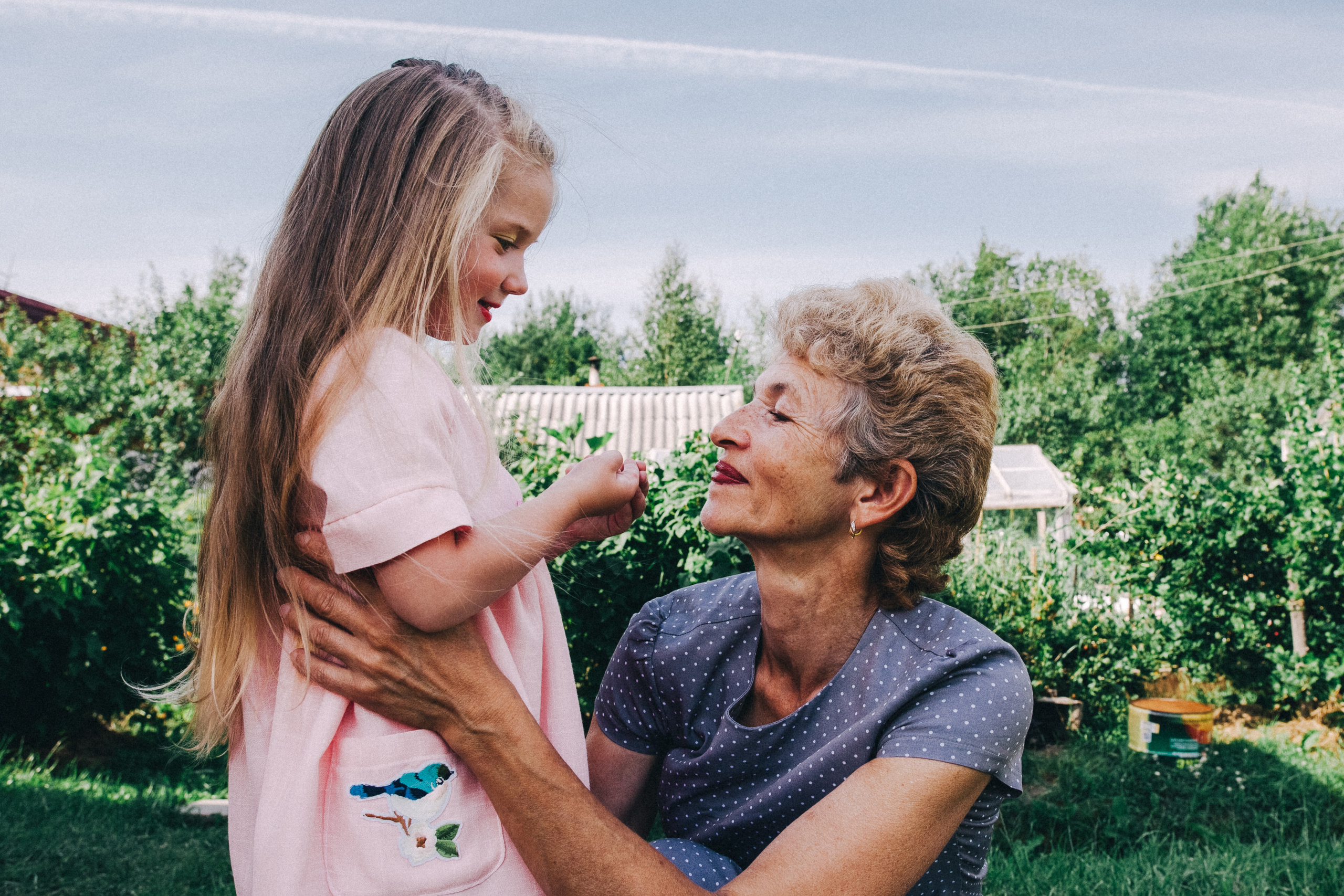 Ульяше 5 лет. Дачный деньрожденский день. Семейный фотограф, фотограф родов, репортажей фотограф в Санкт-Петербу