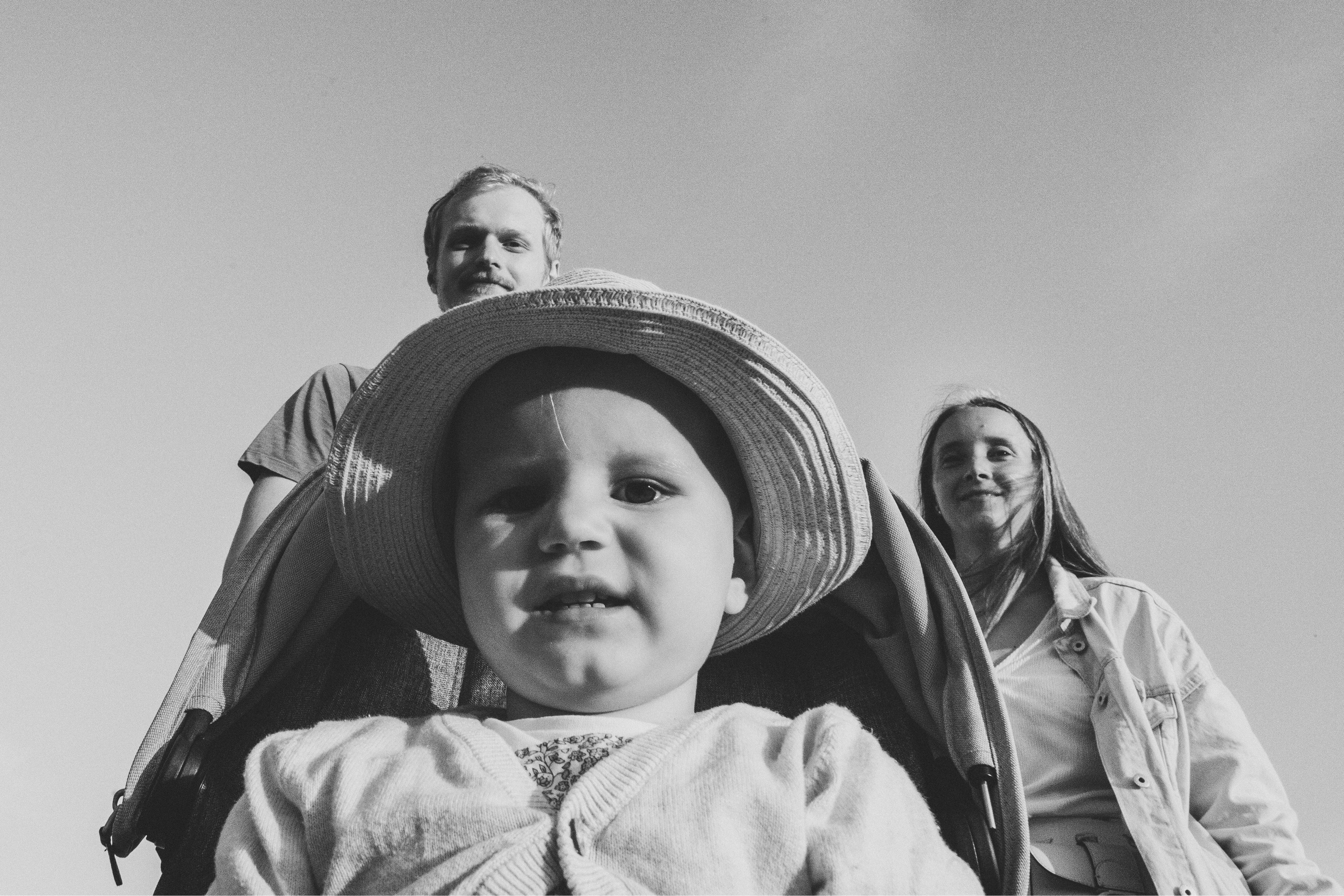 Вася, Маша, Соня. Отпуск в Адлере. Семейный фотограф, фотограф родов, репортажей фотограф в Санкт-Петербу