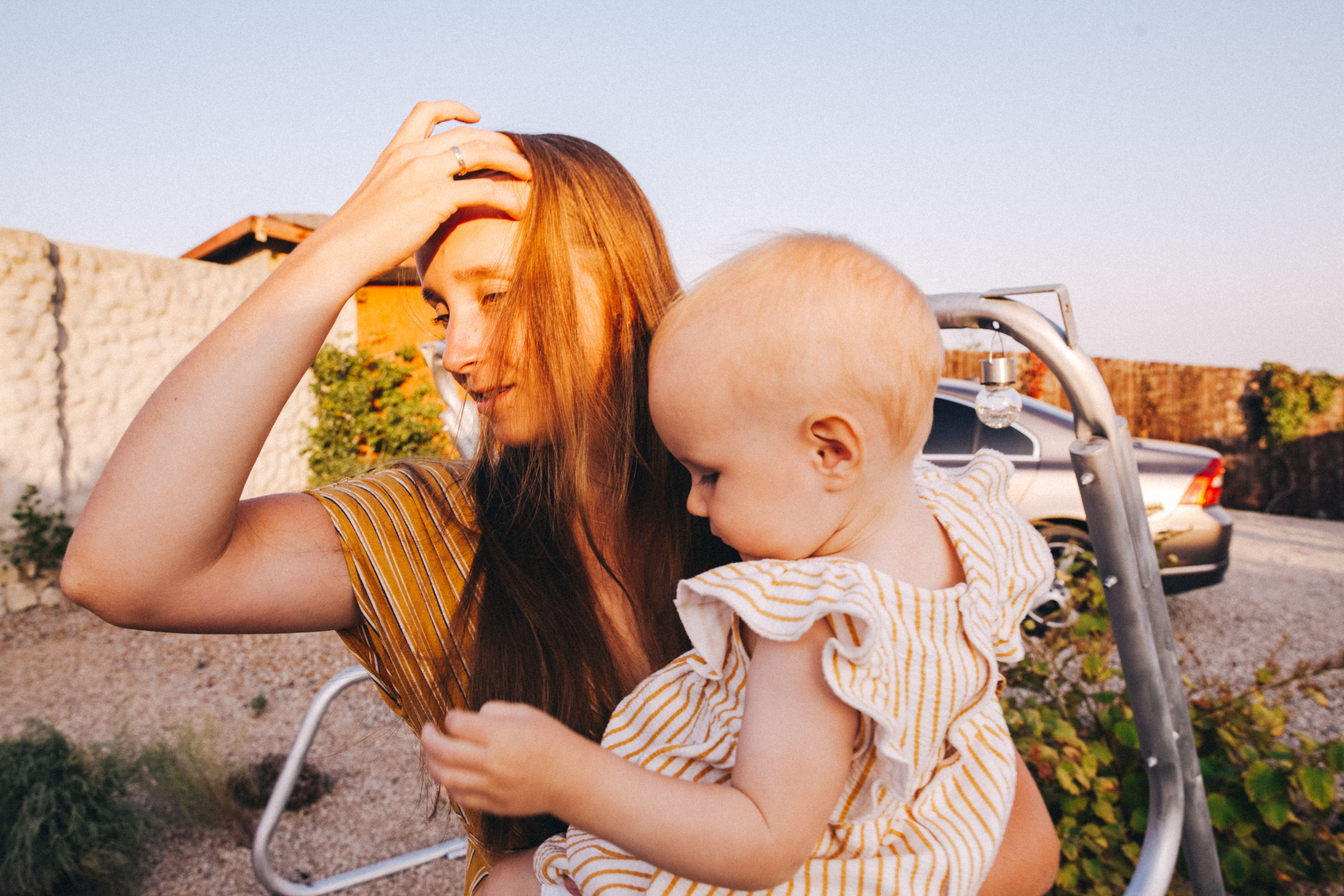 Маша и Соня. Отпуск в Крыму. Семейный фотограф, фотограф родов, репортажей фотограф в Санкт-Петербу