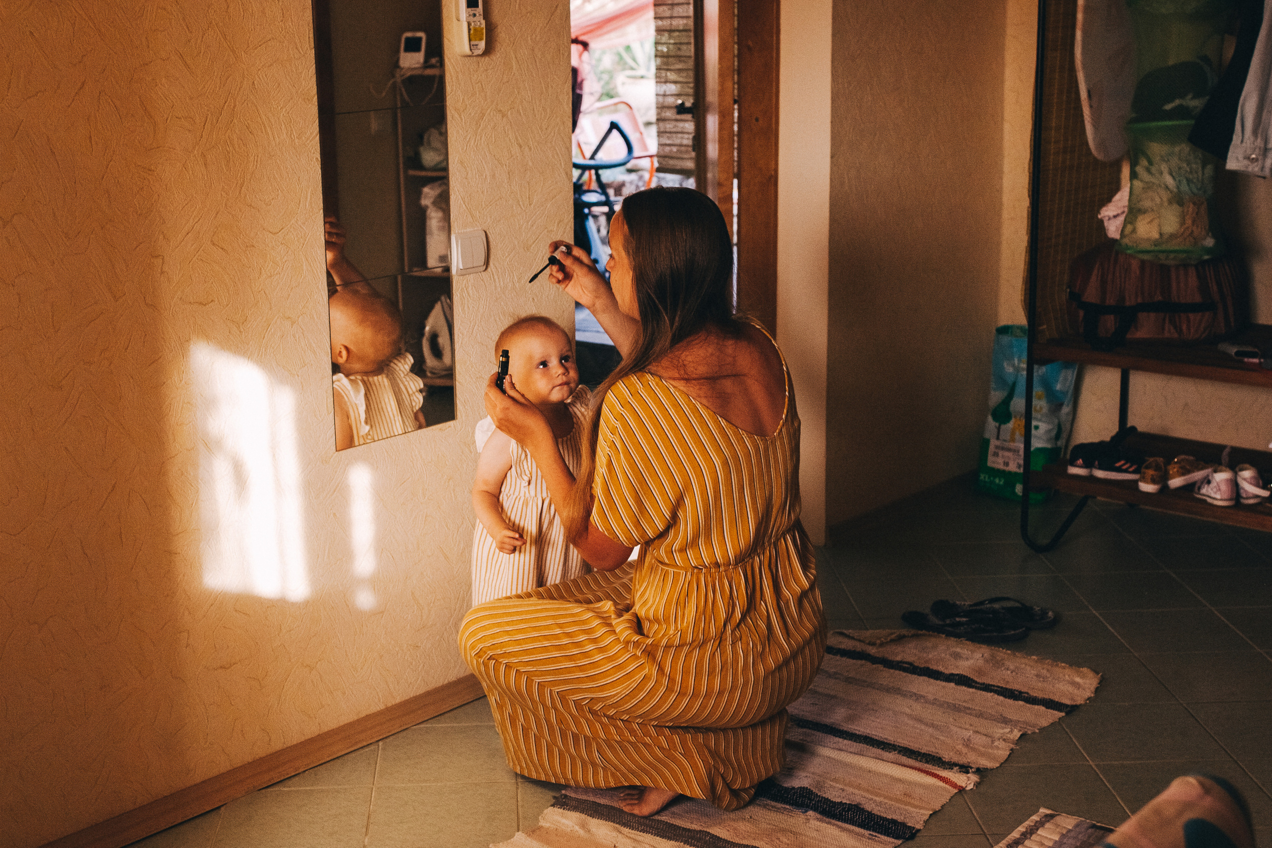 Маша и Соня. Отпуск в Крыму. Семейный фотограф, фотограф родов, репортажей фотограф в Санкт-Петербу