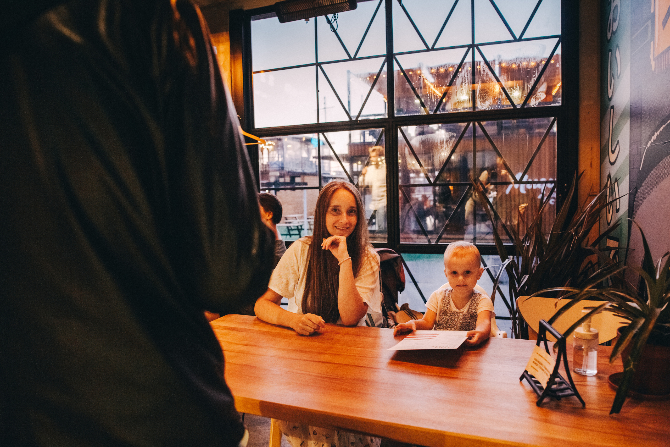Вася, Маша, Соня. Отпуск в Адлере. Семейный фотограф, фотограф родов, репортажей фотограф в Санкт-Петербу