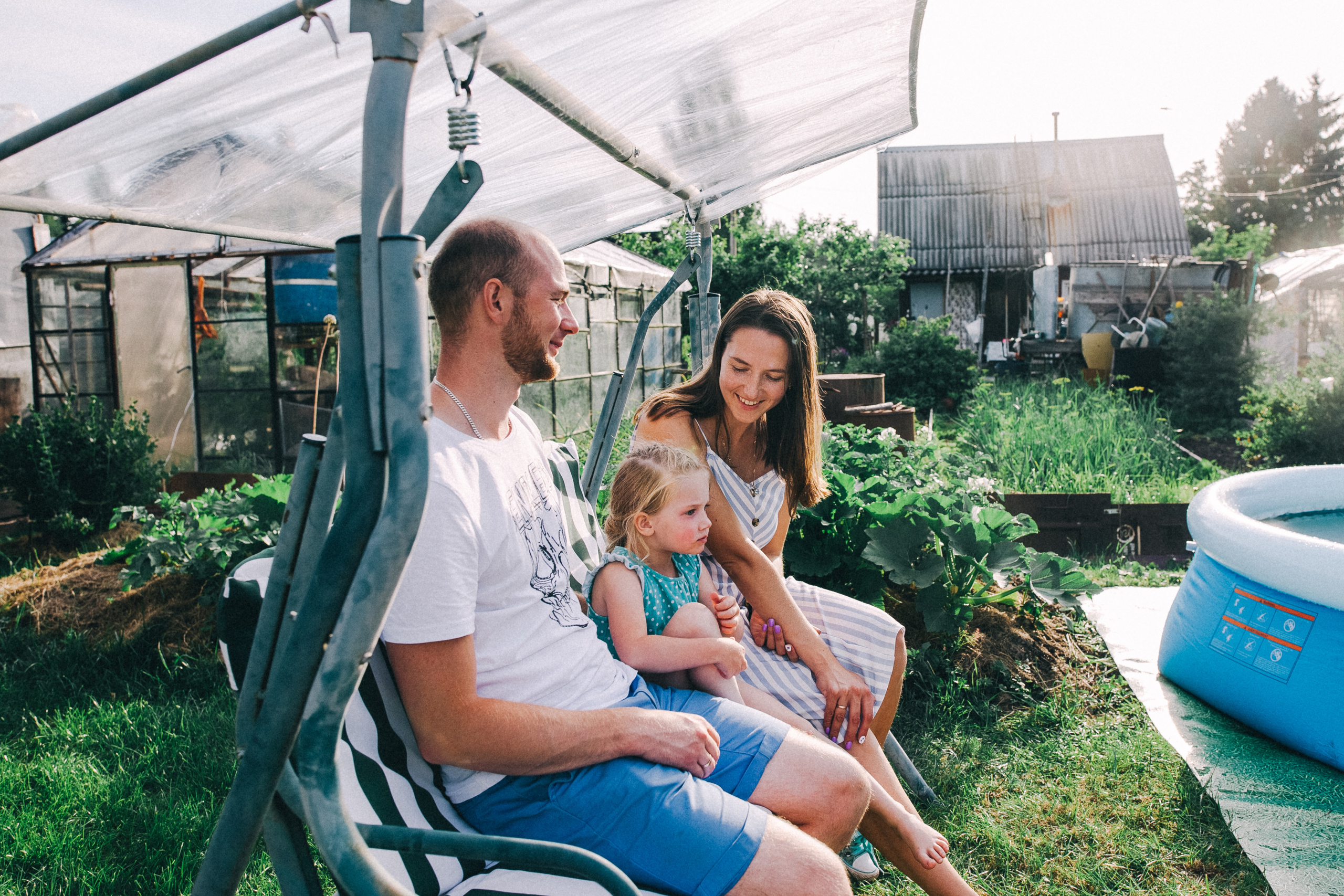 Ульяше 5 лет. Дачный деньрожденский день. Семейный фотограф, фотограф родов, репортажей фотограф в Санкт-Петербу