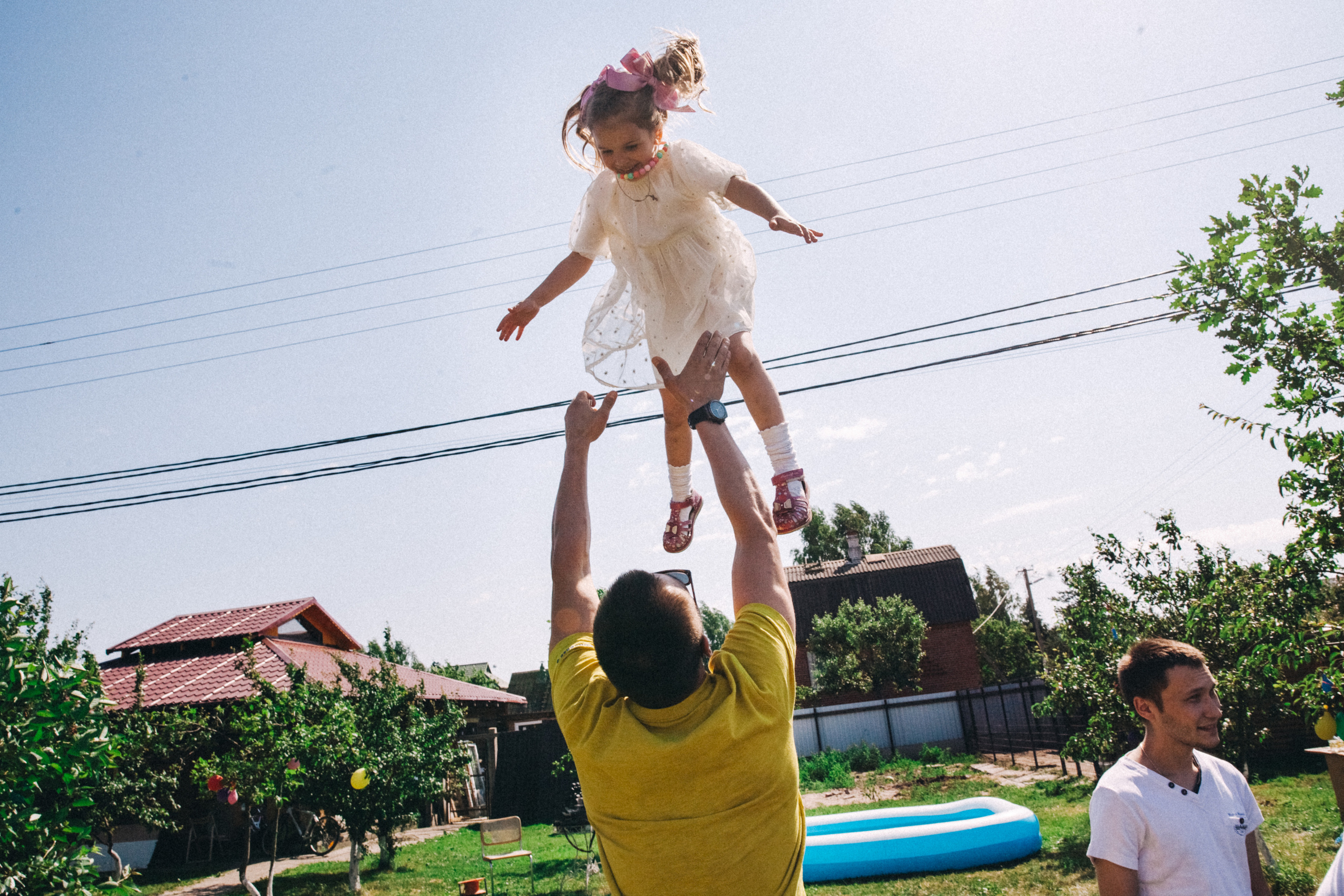 Есении 5 лет. ДР на даче. Семейный фотограф, фотограф родов, репортажей фотограф в Санкт-Петербу