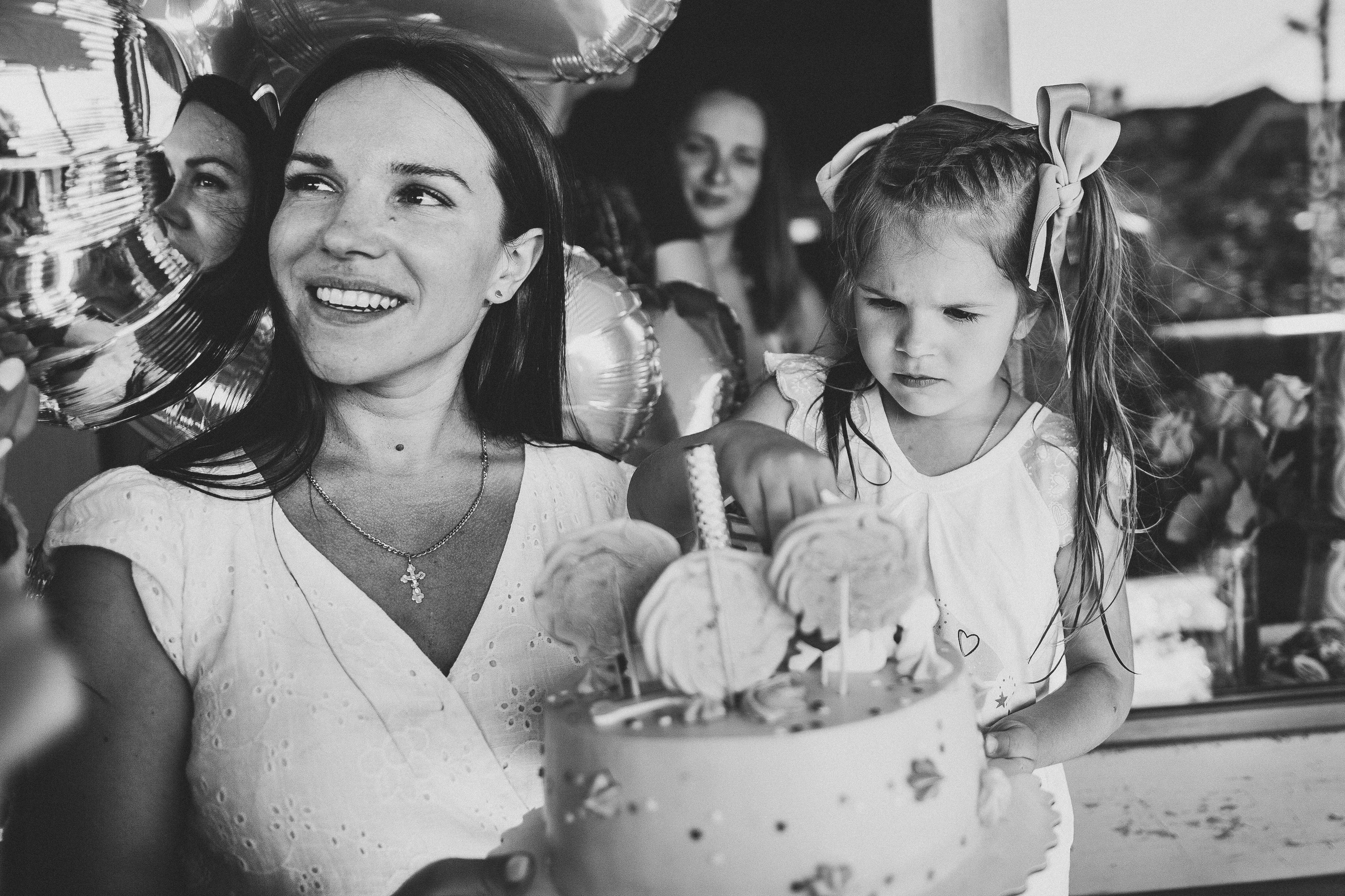 Есении 5 лет. ДР на даче. Семейный фотограф, фотограф родов, репортажей фотограф в Санкт-Петербу