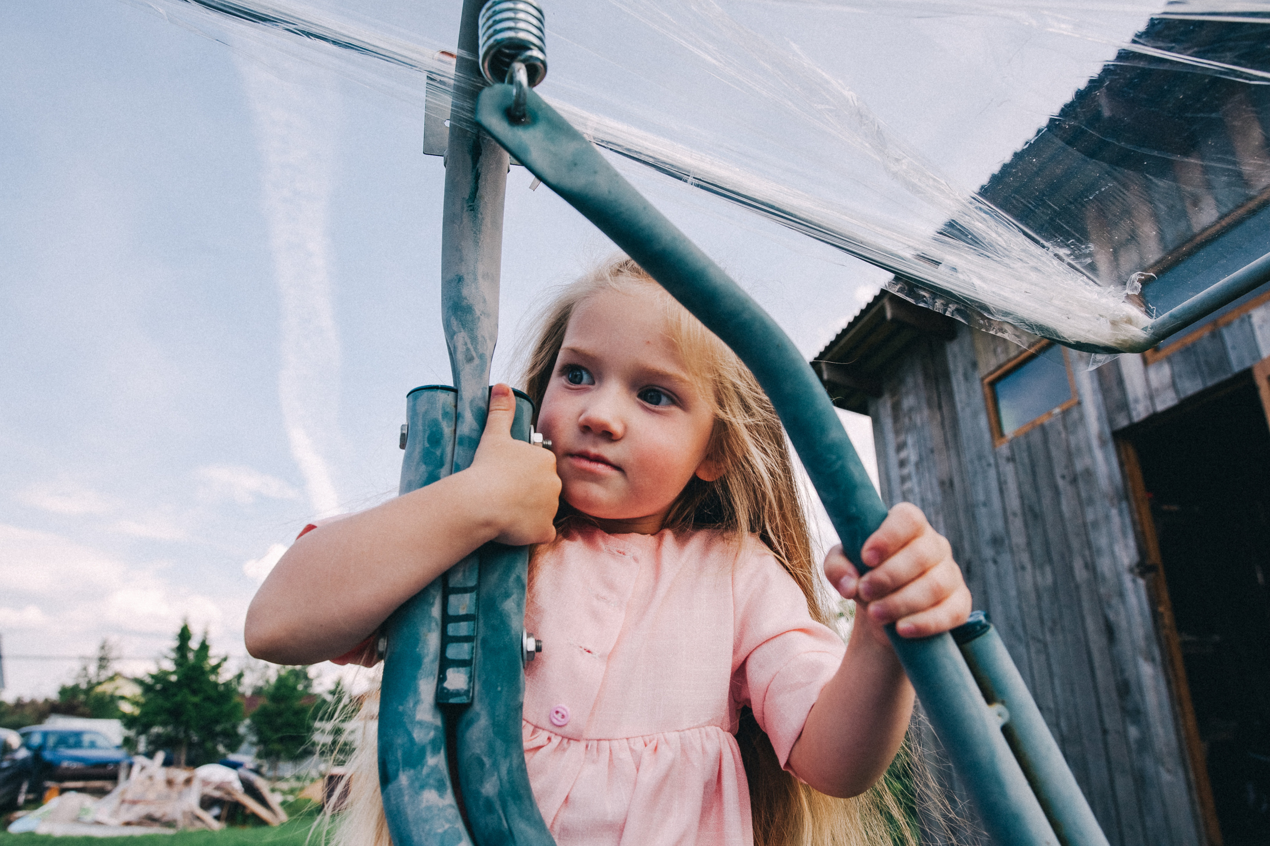 Ульяше 5 лет. Дачный деньрожденский день. Семейный фотограф, фотограф родов, репортажей фотограф в Санкт-Петербу