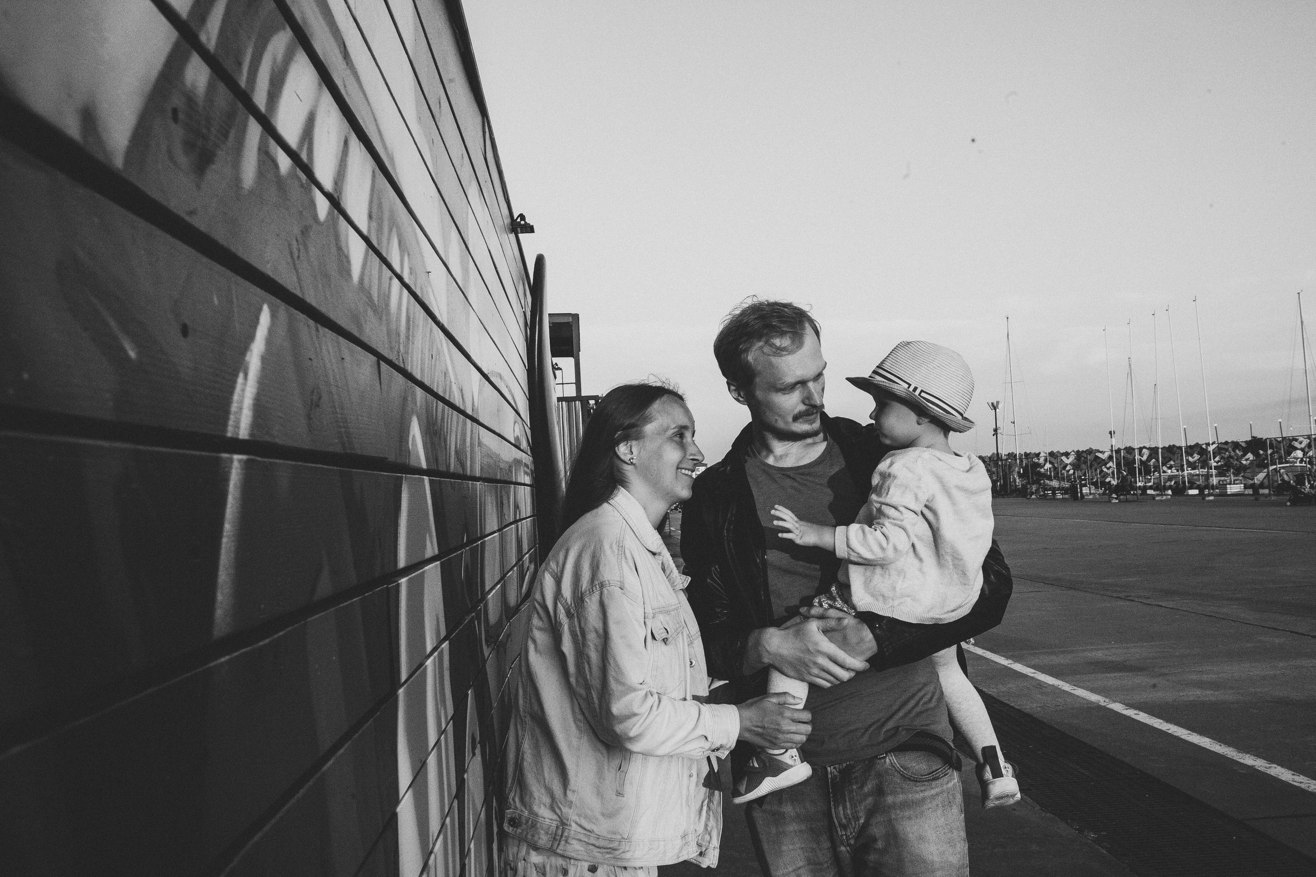 Вася, Маша, Соня. Отпуск в Адлере. Семейный фотограф, фотограф родов, репортажей фотограф в Санкт-Петербу
