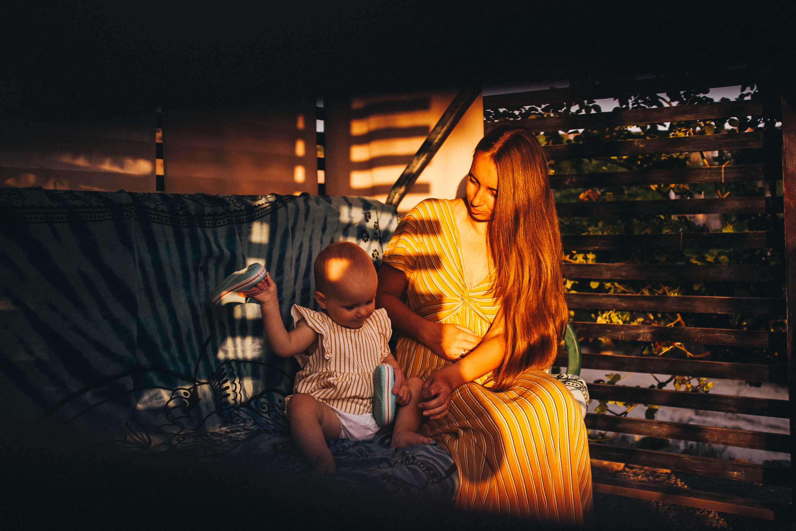 Маша и Соня. Отпуск в Крыму. Семейный фотограф, фотограф родов, репортажей фотограф в Санкт-Петербу