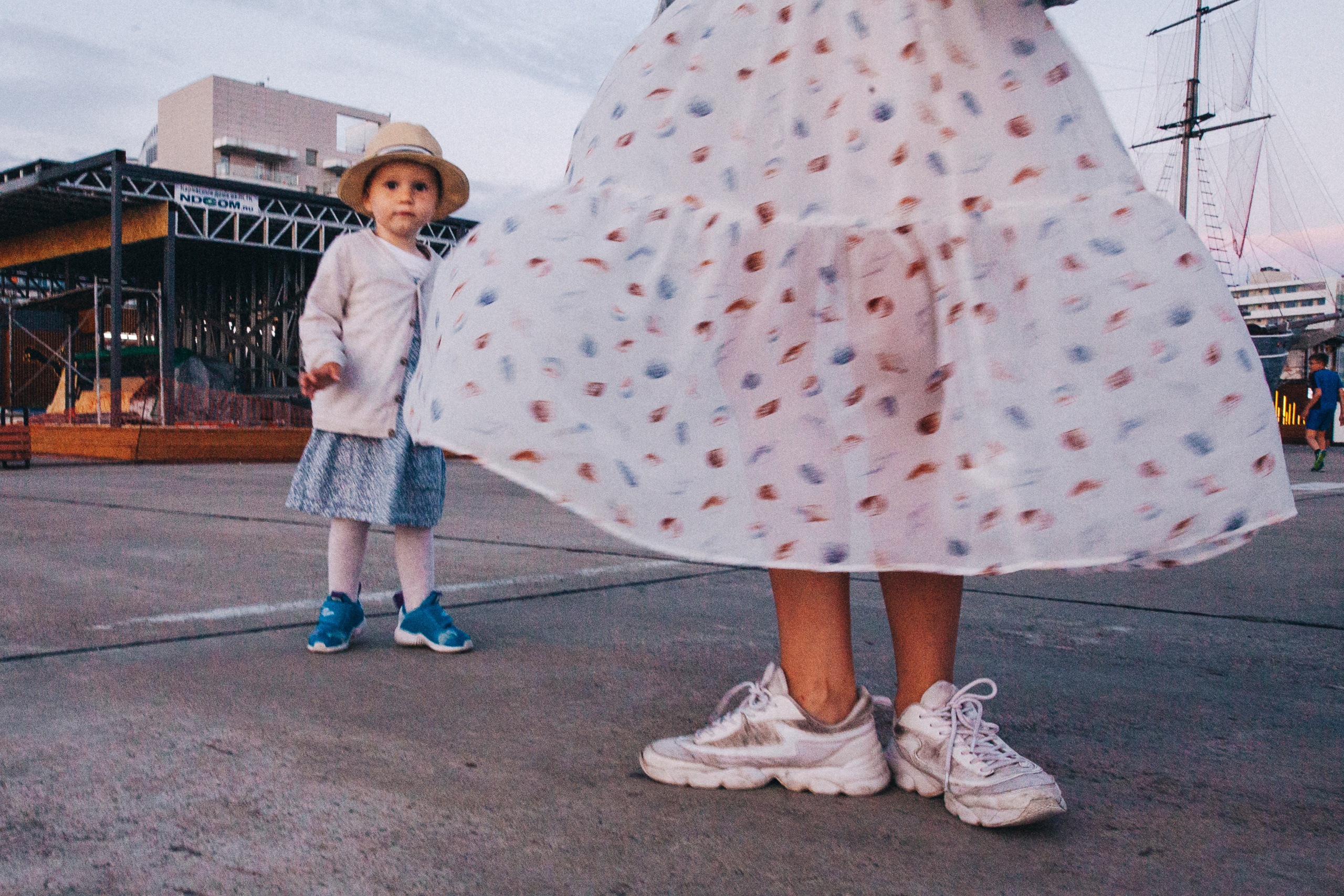 Вася, Маша, Соня. Отпуск в Адлере. Семейный фотограф, фотограф родов, репортажей фотограф в Санкт-Петербу