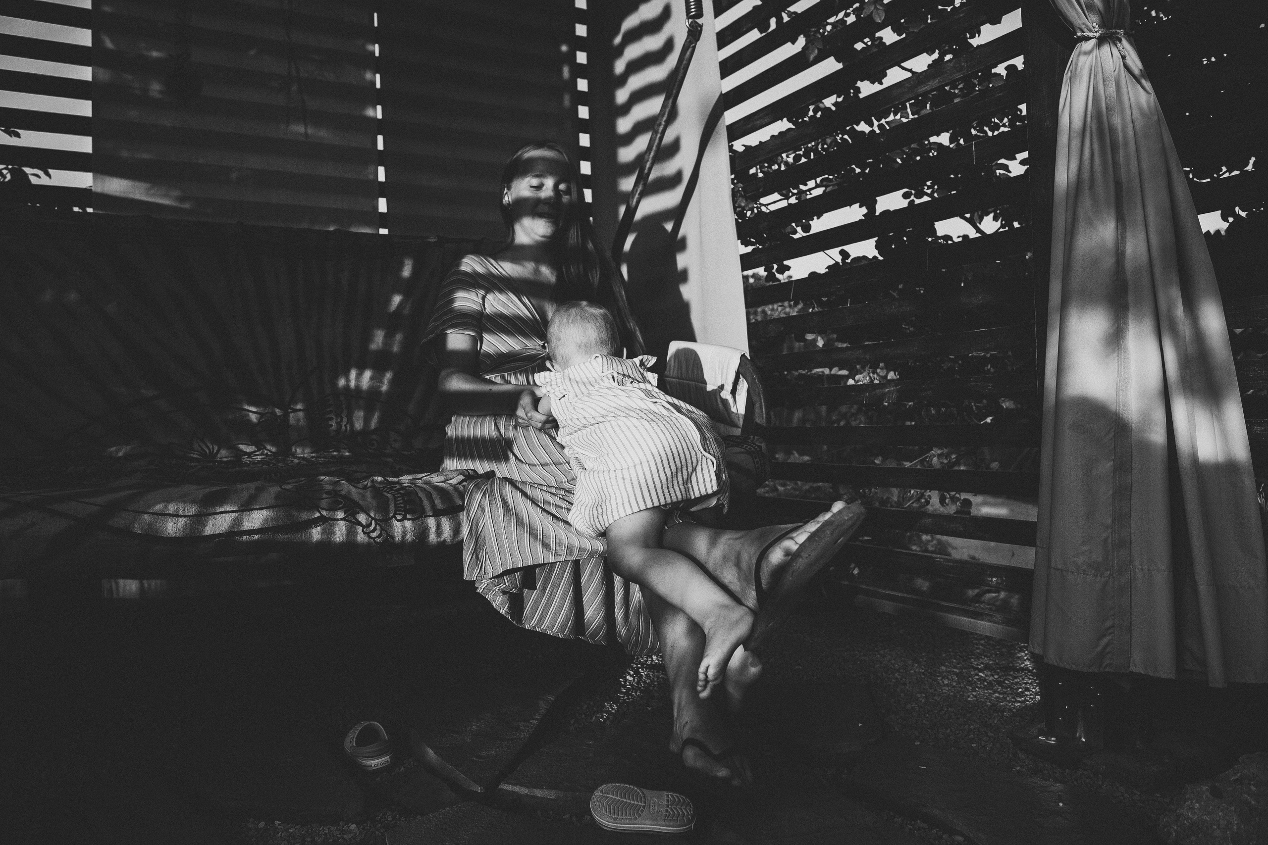 Маша и Соня. Отпуск в Крыму. Семейный фотограф, фотограф родов, репортажей фотограф в Санкт-Петербу