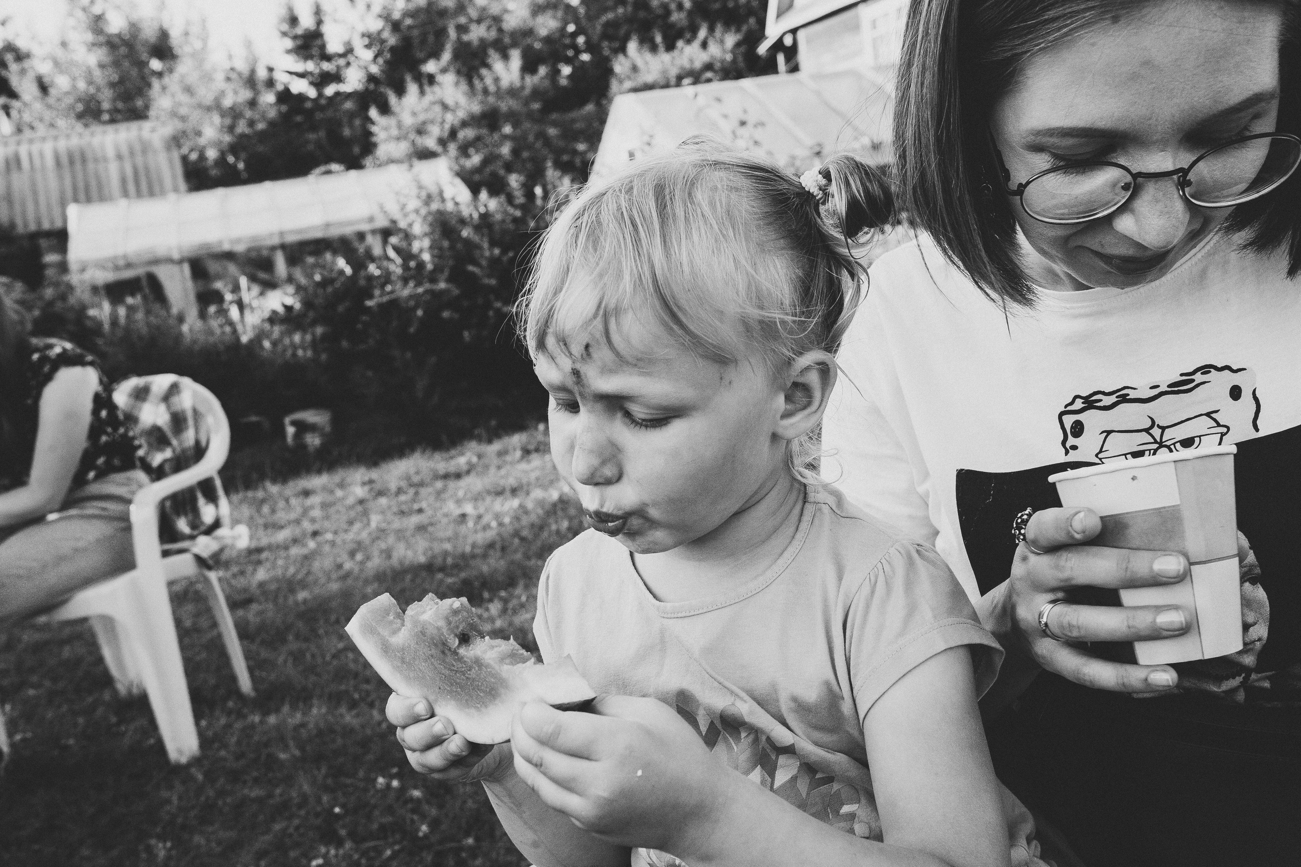 Ульяше 5 лет. Дачный деньрожденский день. Семейный фотограф, фотограф родов, репортажей фотограф в Санкт-Петербу