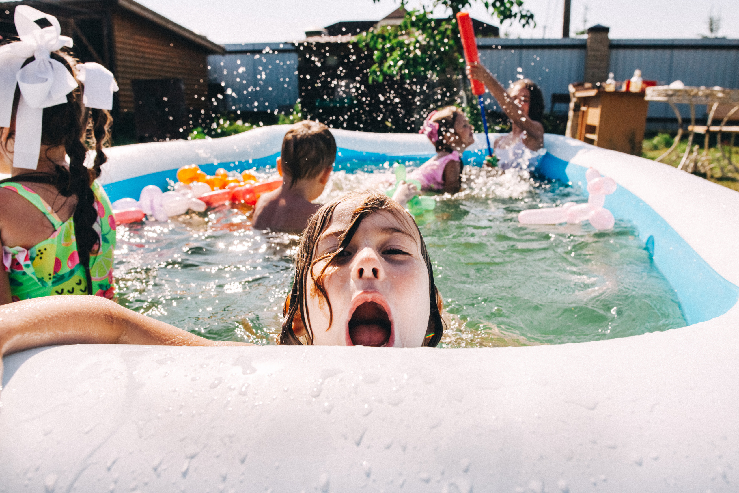 Есении 5 лет. ДР на даче. Семейный фотограф, фотограф родов, репортажей фотограф в Санкт-Петербу