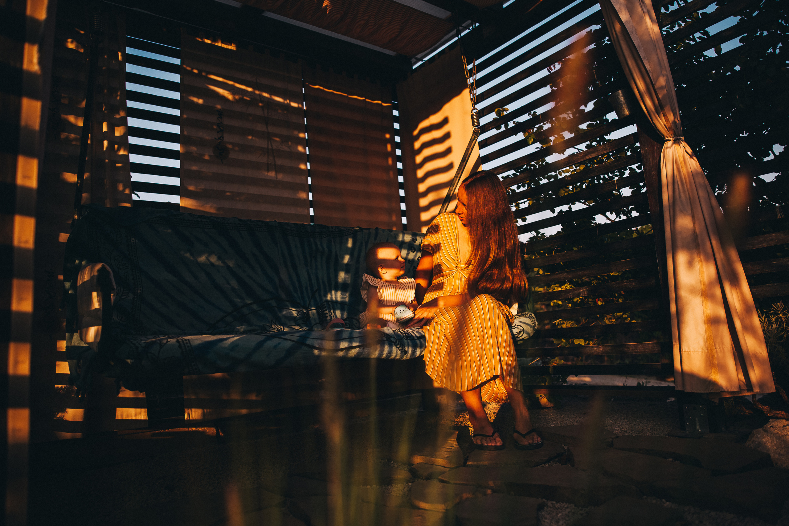 Маша и Соня. Отпуск в Крыму. Семейный фотограф, фотограф родов, репортажей фотограф в Санкт-Петербу