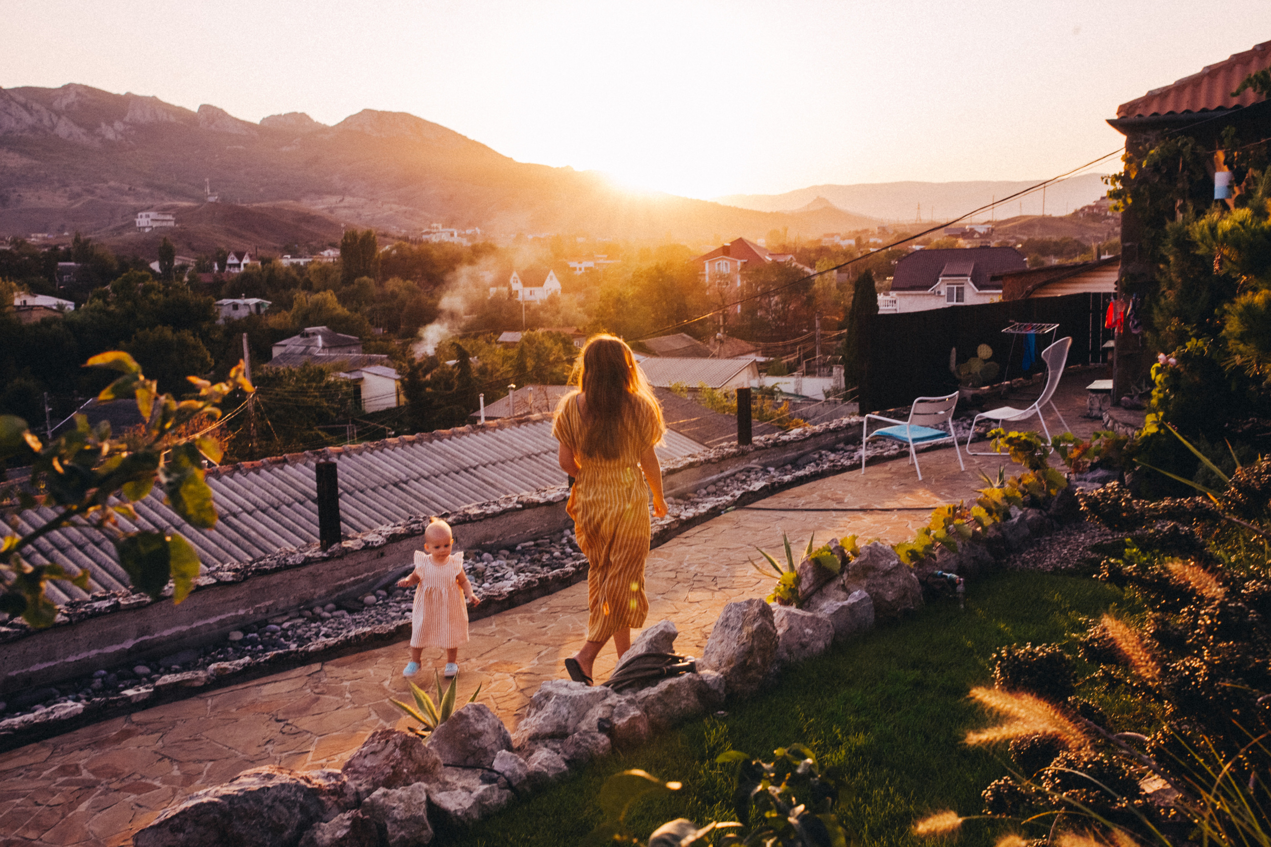 Маша и Соня. Отпуск в Крыму. Семейный фотограф, фотограф родов, репортажей фотограф в Санкт-Петербу