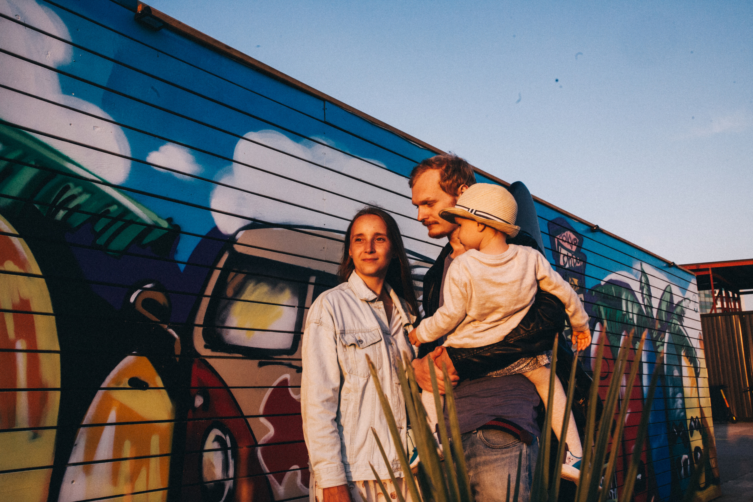 Вася, Маша, Соня. Отпуск в Адлере. Семейный фотограф, фотограф родов, репортажей фотограф в Санкт-Петербу