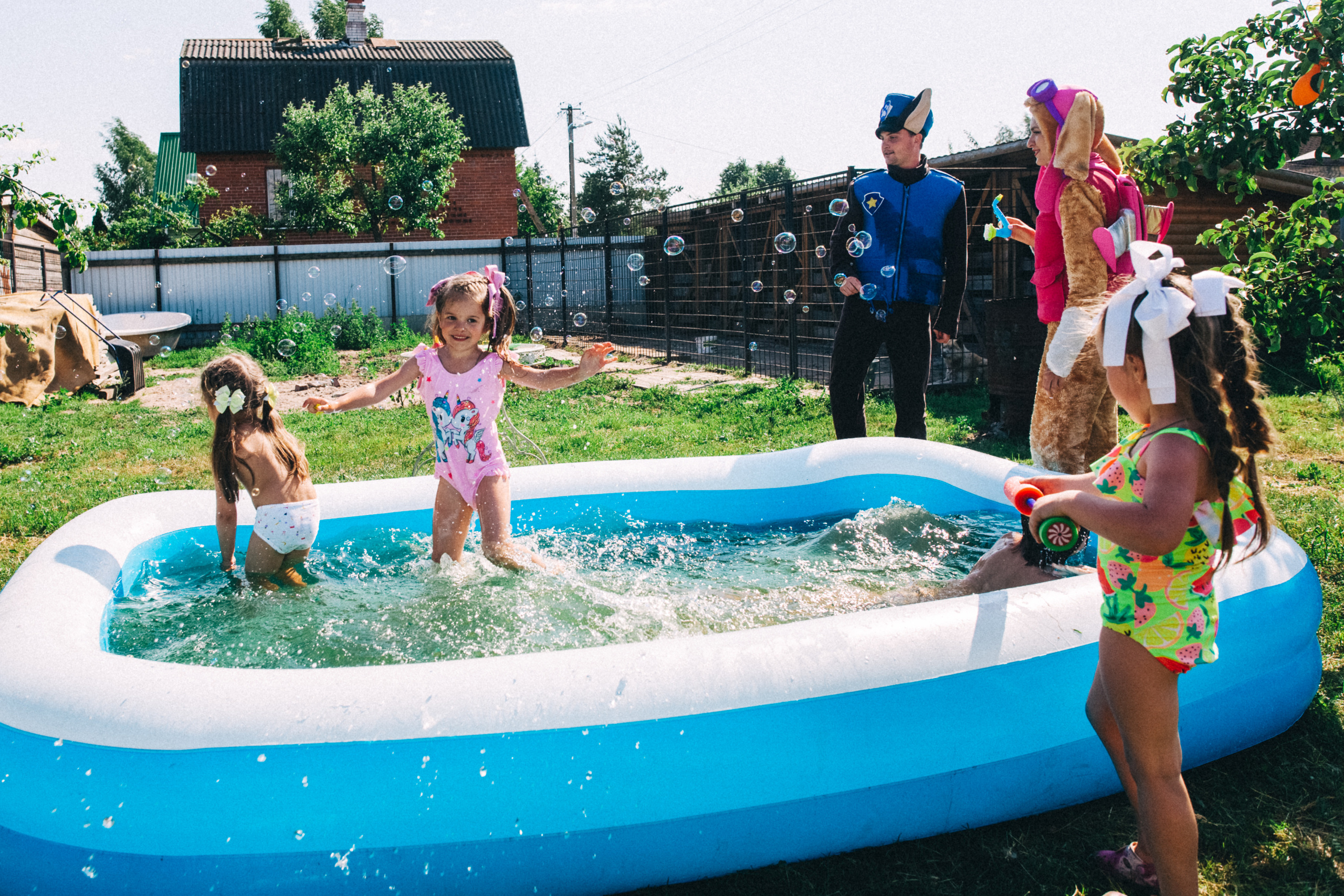 Есении 5 лет. ДР на даче. Семейный фотограф, фотограф родов, репортажей фотограф в Санкт-Петербу
