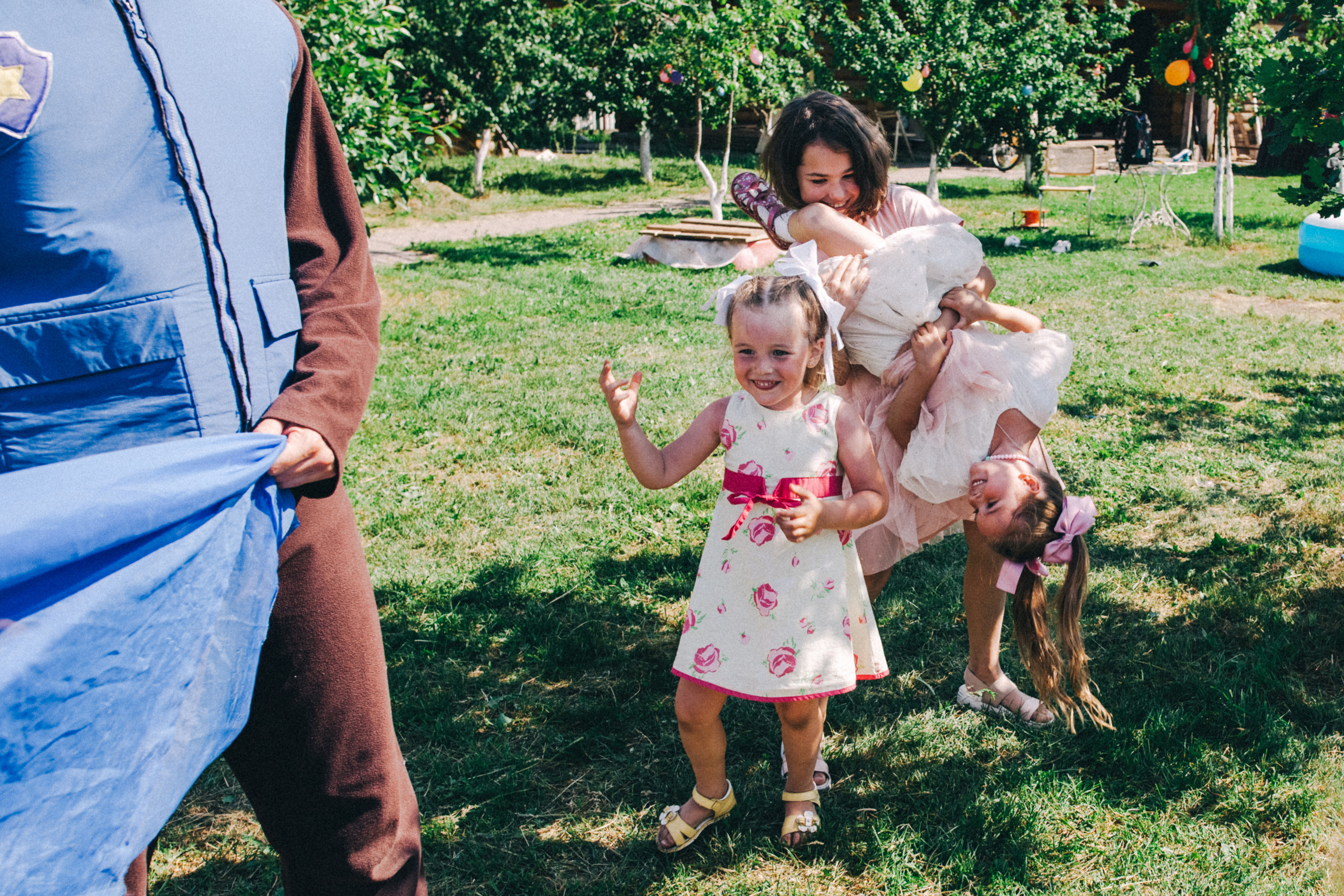 Есении 5 лет. ДР на даче. Семейный фотограф, фотограф родов, репортажей фотограф в Санкт-Петербу