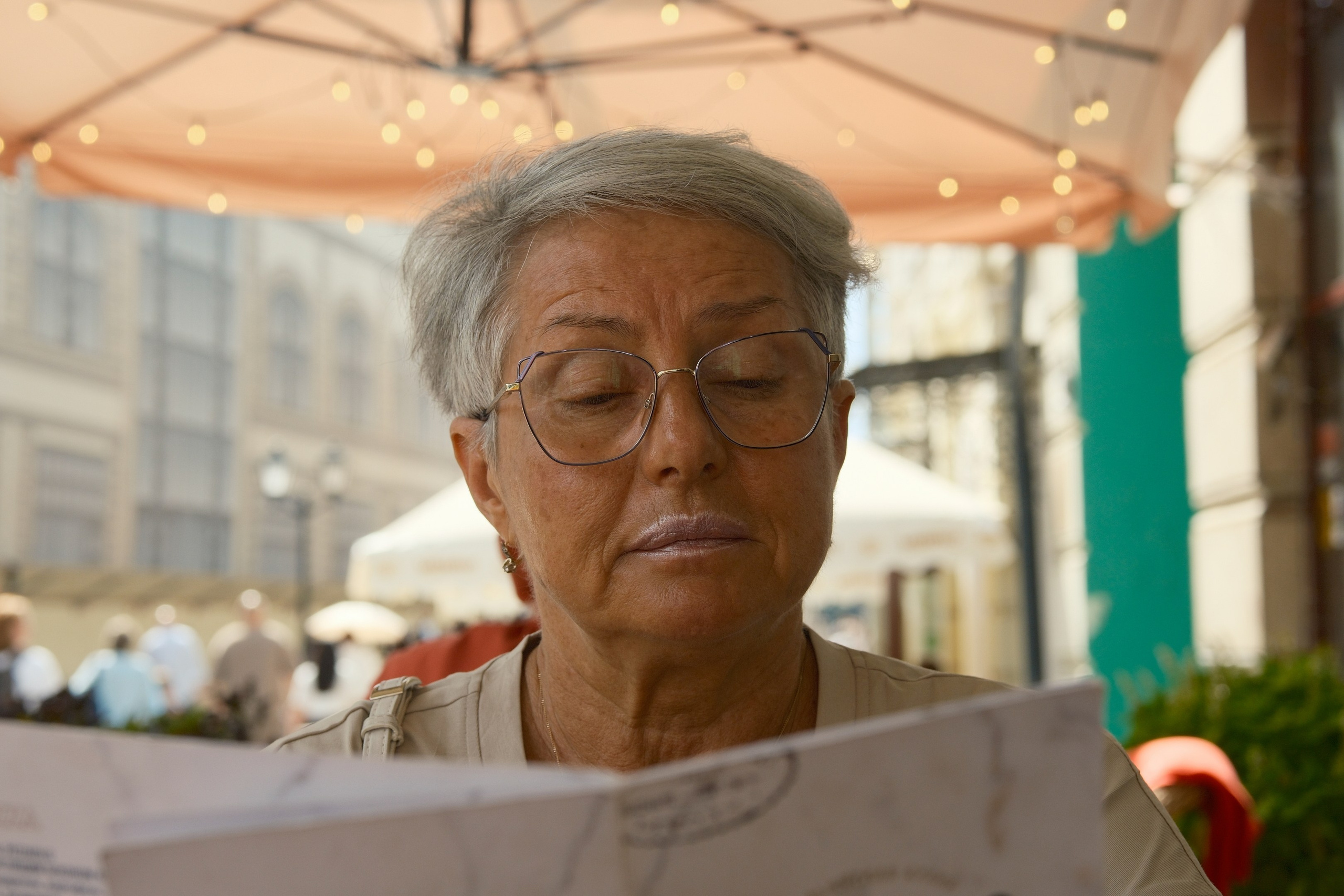 Улица, люди, жизнь…