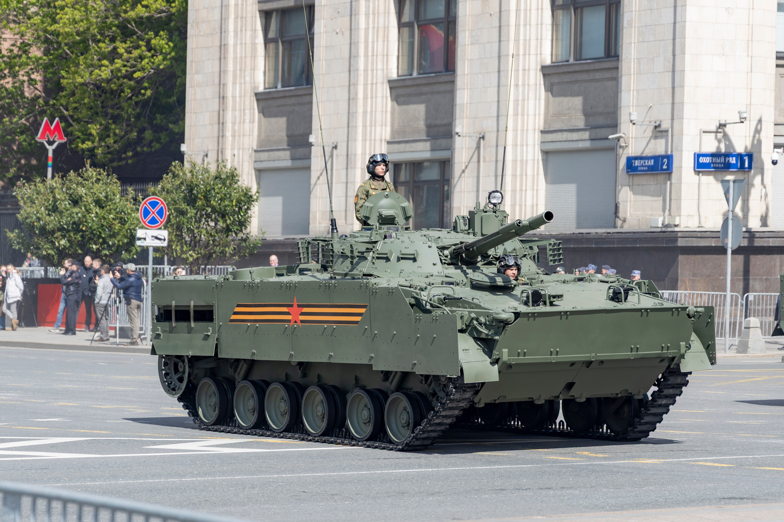 Репетиция парада победы 7 мая 2025 боевая техника. Репортажный, семейный и студийный фотограф в Москве Демин Алексей