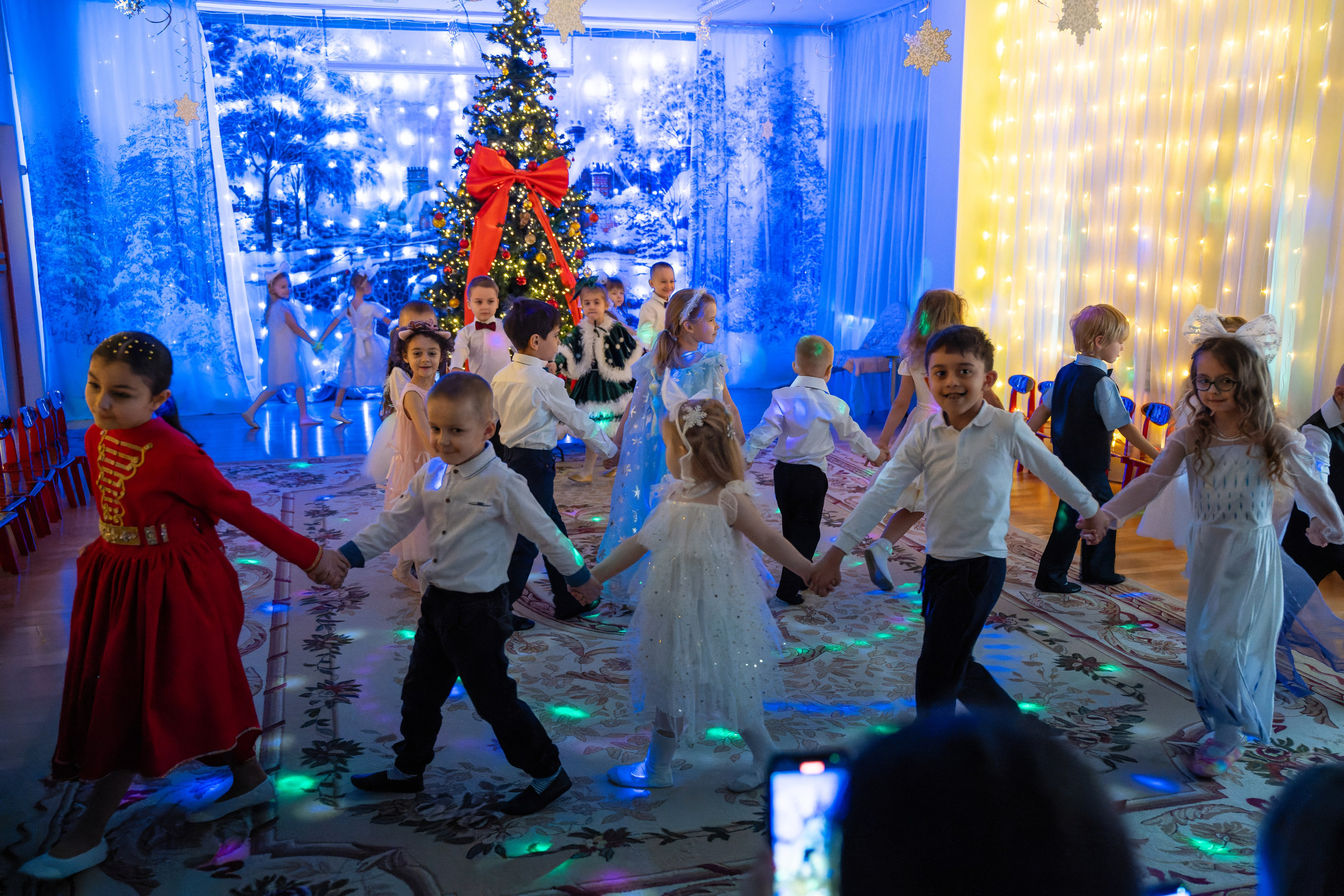 Фотосъёмка утренников и выпускных в детском саду. «Студия DRONAVT`s» — видеосъёмка и фотография г. Москва