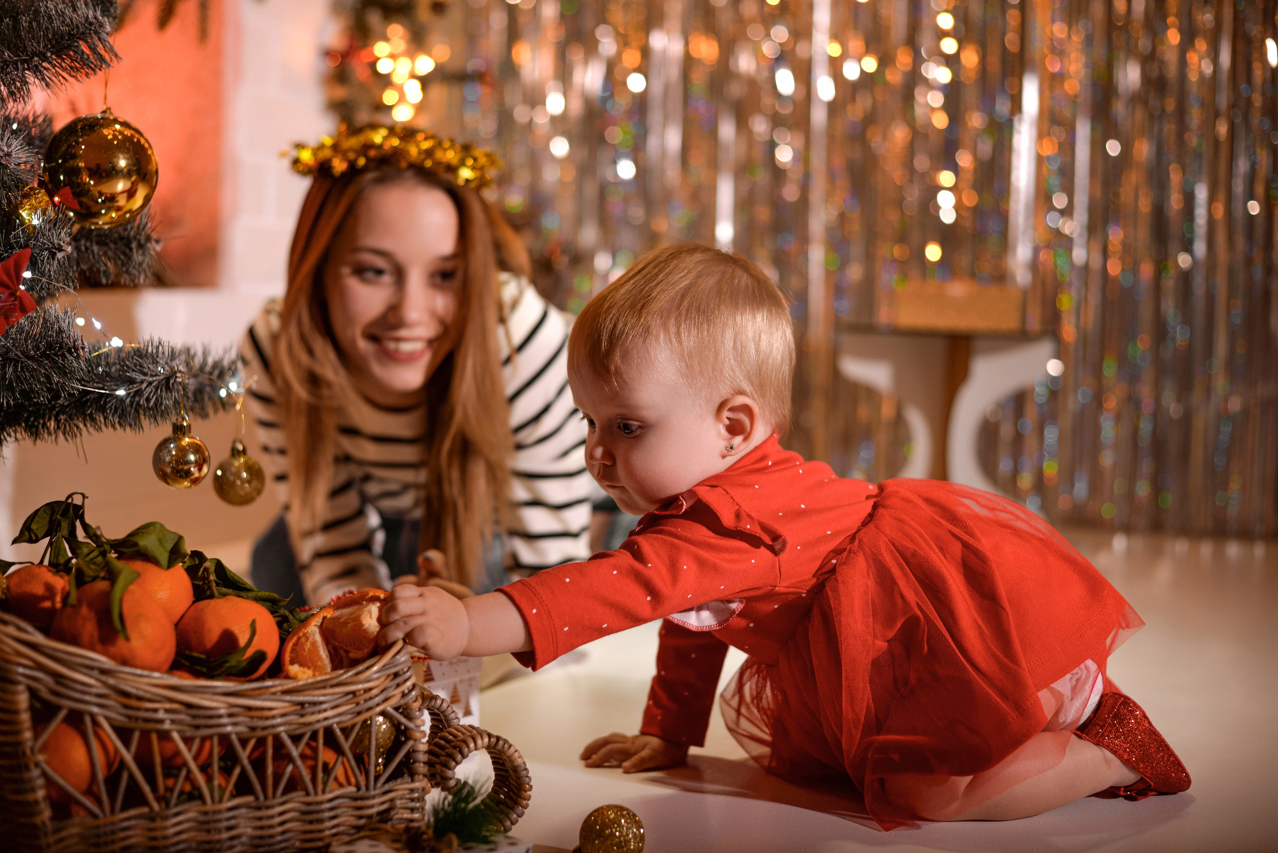 Настя с малышкой Ксюшей (3 образа). Семейный и свадебный фотограф Галина Абакумова, фотосессии в Белгороде