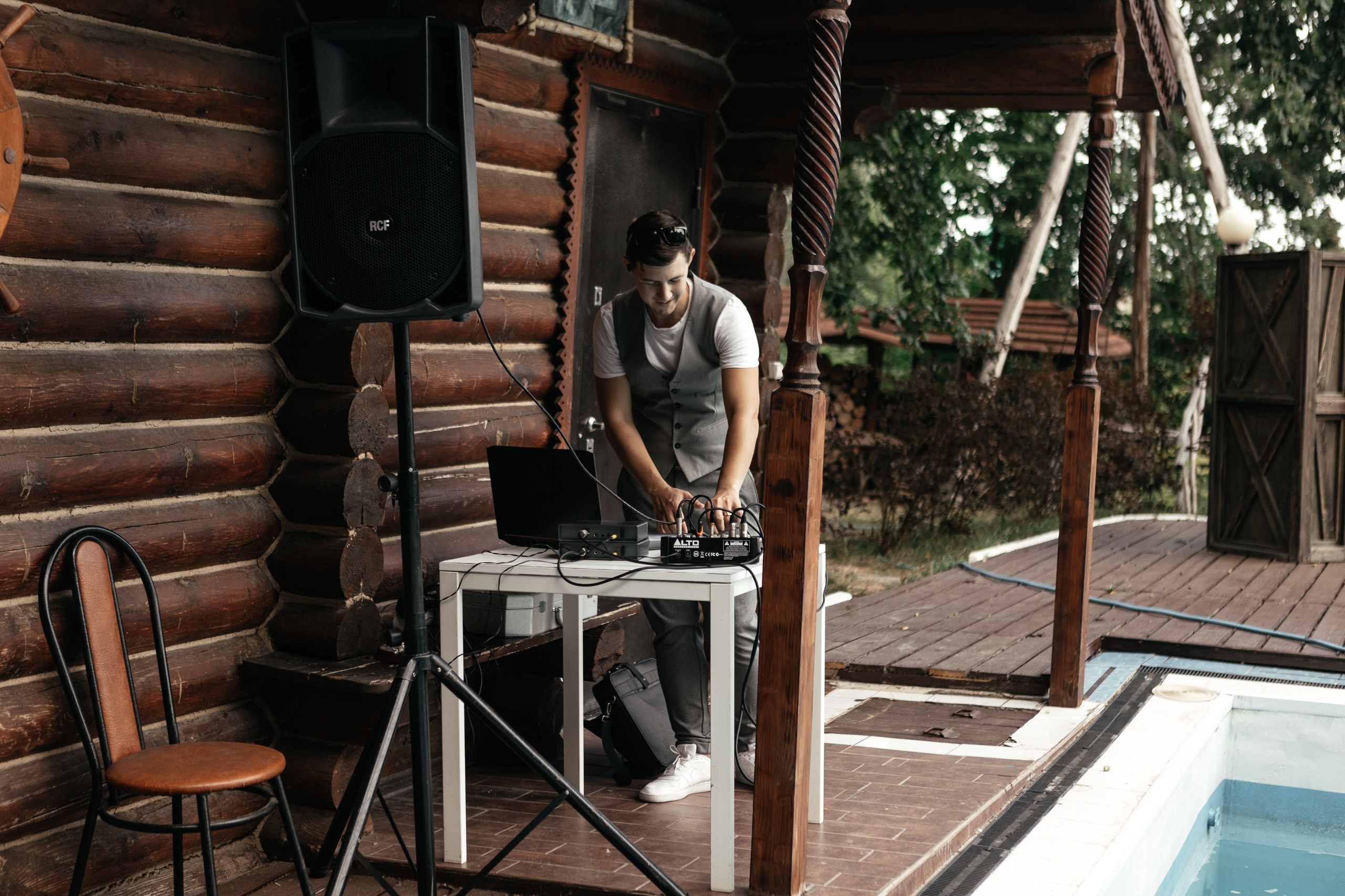 Свадебный фотограф Уфа — Руслан ГабдлисламовЖивые эмоции, красивые кадры, воспоминания на всю жизнь.Работаю по всей Республике Башкортоста. Свадебный фотограф Уфа Руслан Габдлисламов