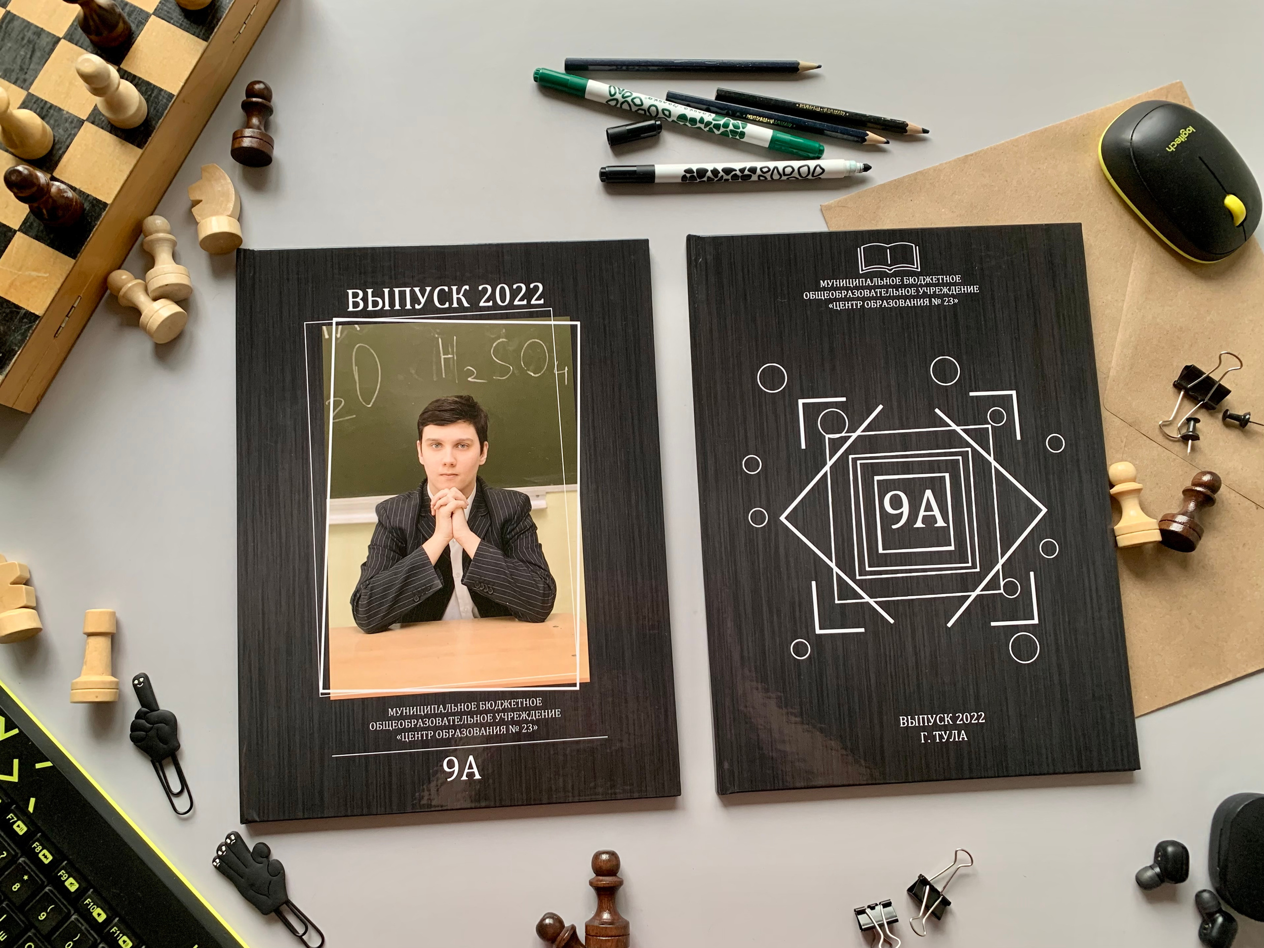 9-11 классы. Готовые альбомы. Фотокниги в Туле. Выпускные фотокниги в Туле