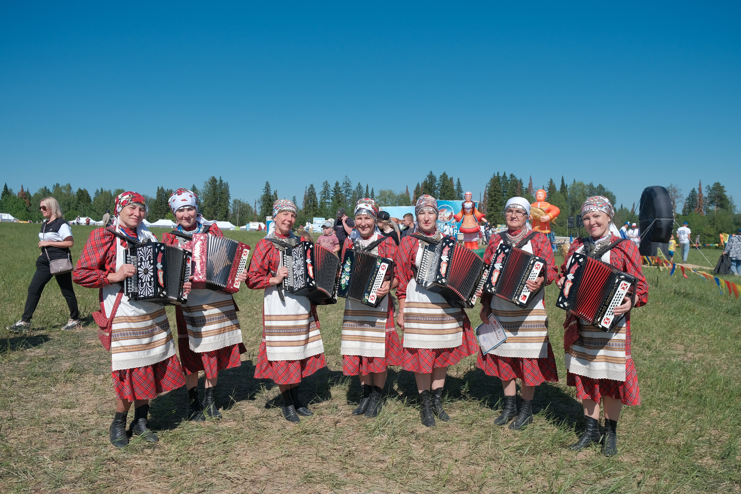 Удмуртский национальный праздник «Гербер». 2023. Максим Егоров, г. Ижевск. Репортажная, предметная съёмка и фуд-фотография