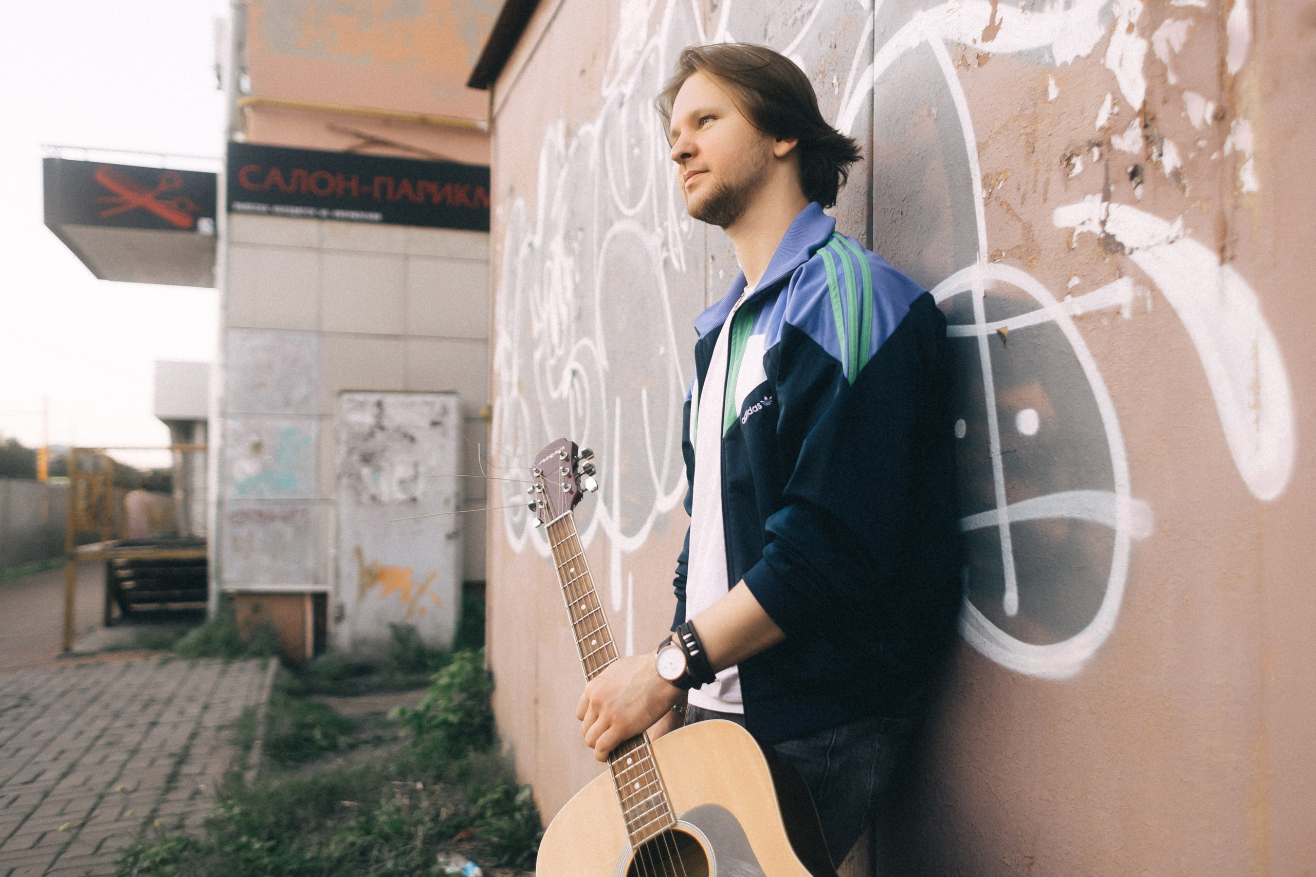 Портретная фотосессия в городе для Евгения — фотопрогулка