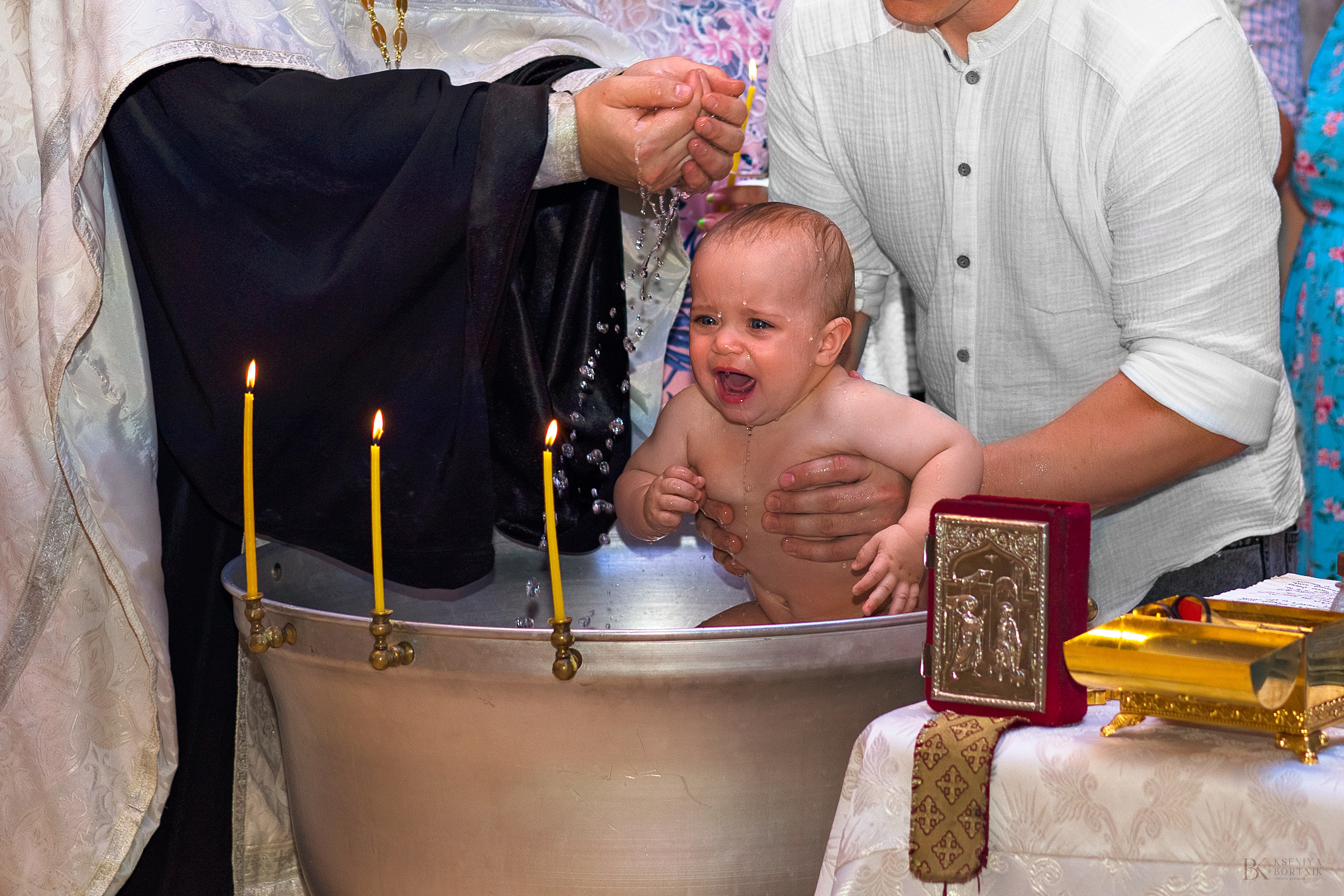 Таинство Крещения. Профессиональный фотограф новорожденных Ксения Бортник
