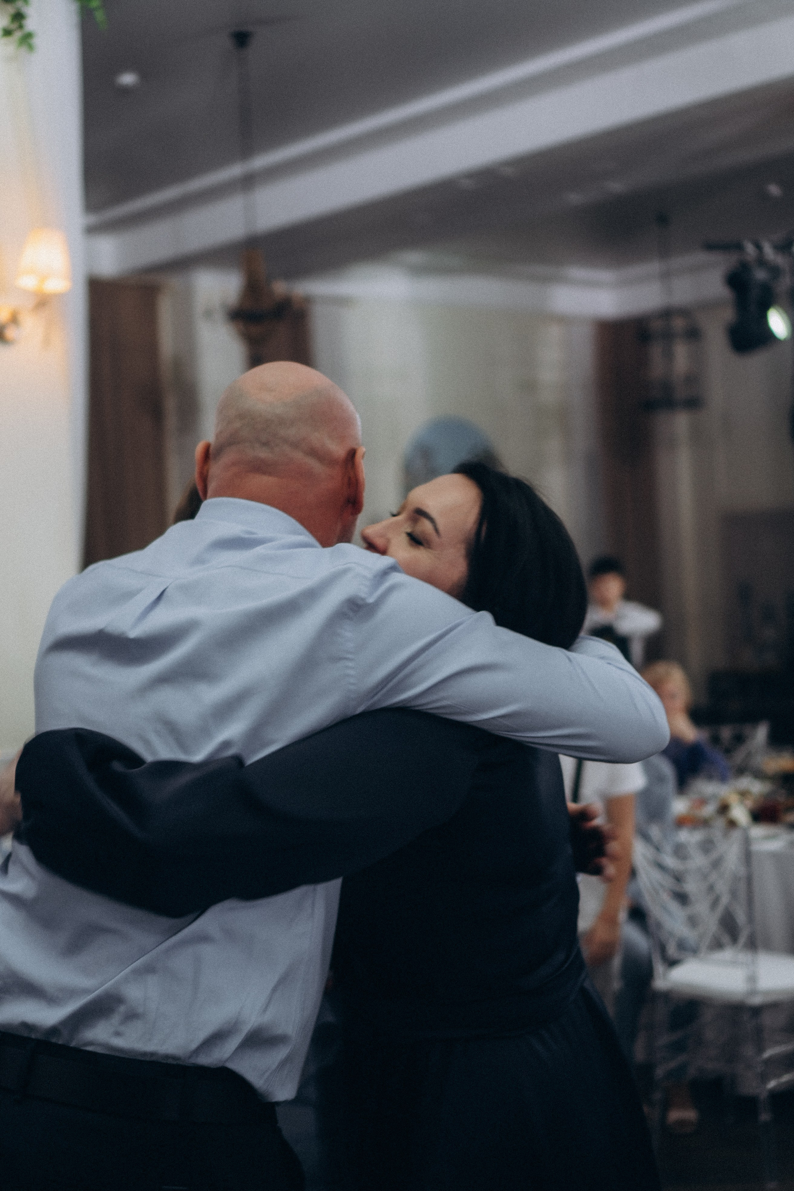 СВАДЕБНАЯ СЬЕМКА СБОРОВ В ОТЕЛЕ И ВЫЕЗД НА ЦЕРЕМОНИЮ (СНЯТО В СИБИРЕ В НИЖНЕВАРТОВСКЕ). Профессиональный фотограф, Санкт-Петербург — Виктория Богомолова