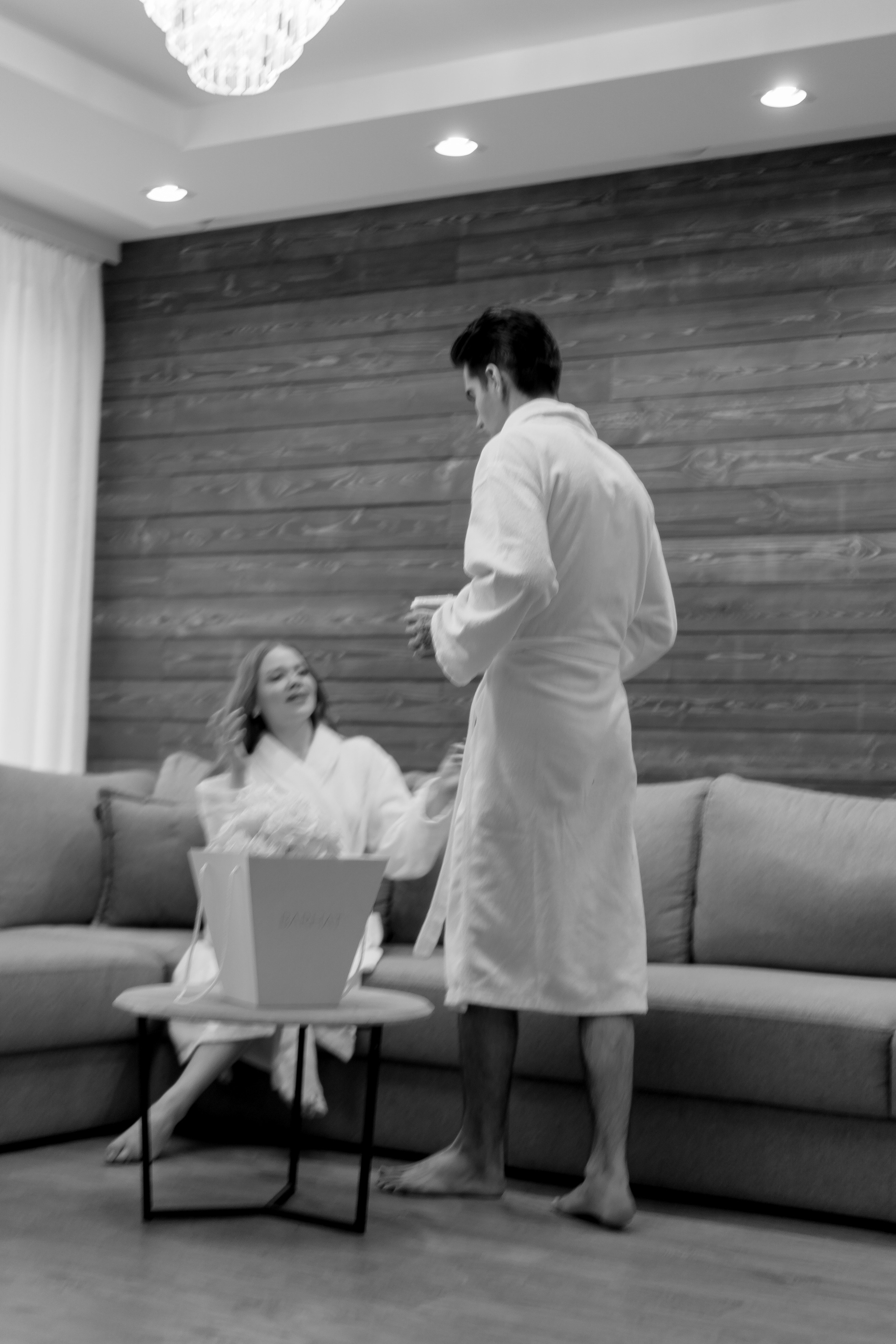 СВАДЕБНАЯ СЬЕМКА СБОРОВ В ОТЕЛЕ И ВЫЕЗД НА ЦЕРЕМОНИЮ (СНЯТО В СИБИРЕ В НИЖНЕВАРТОВСКЕ). Профессиональный фотограф, Санкт-Петербург — Виктория Богомолова