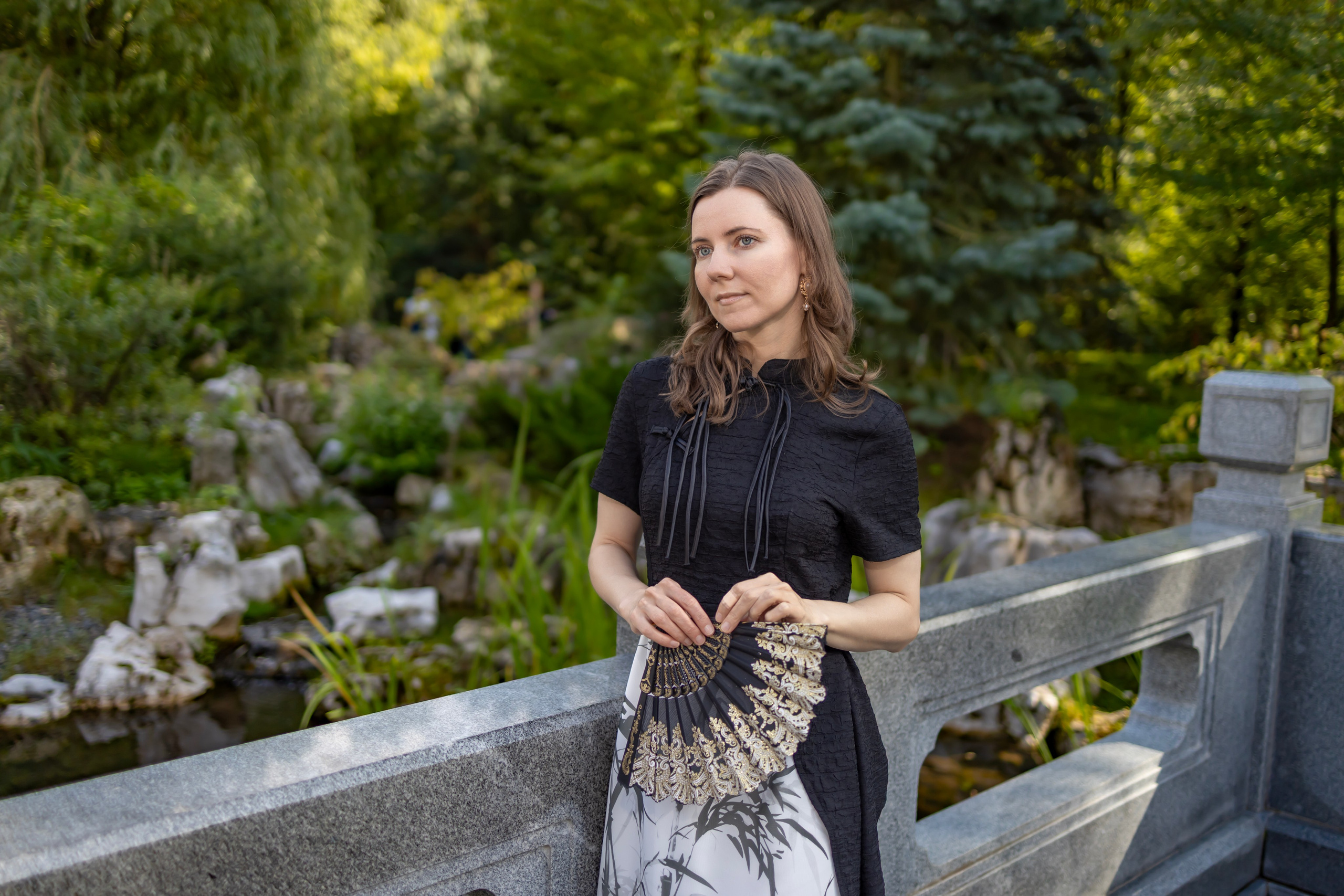 Фотосессия в парке Хуамин: восточная сказка в центре Москвы. Репортажный, семейный и студийный фотограф в Москве Демин Алексей